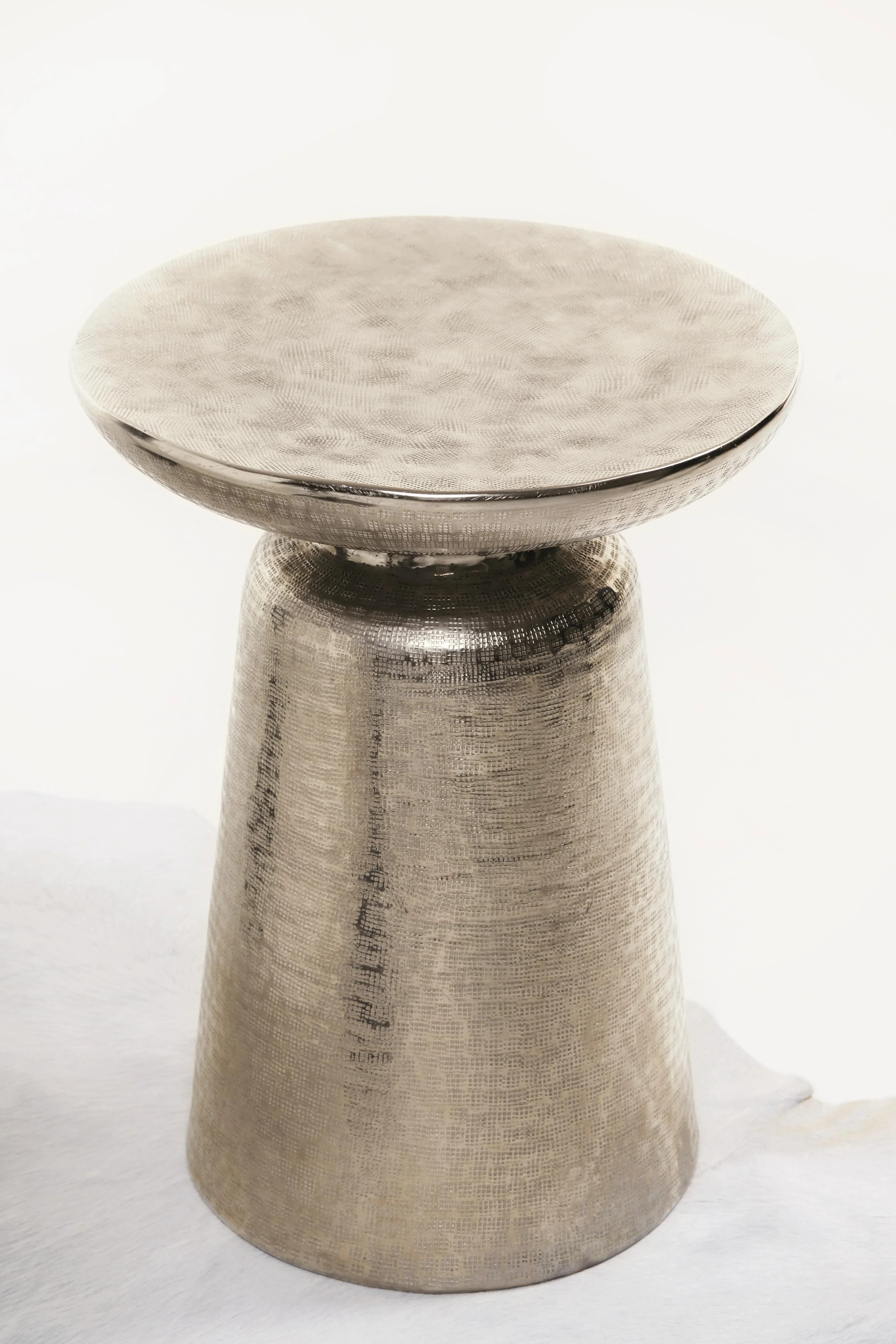 Lorraine Accent Table - Image 2