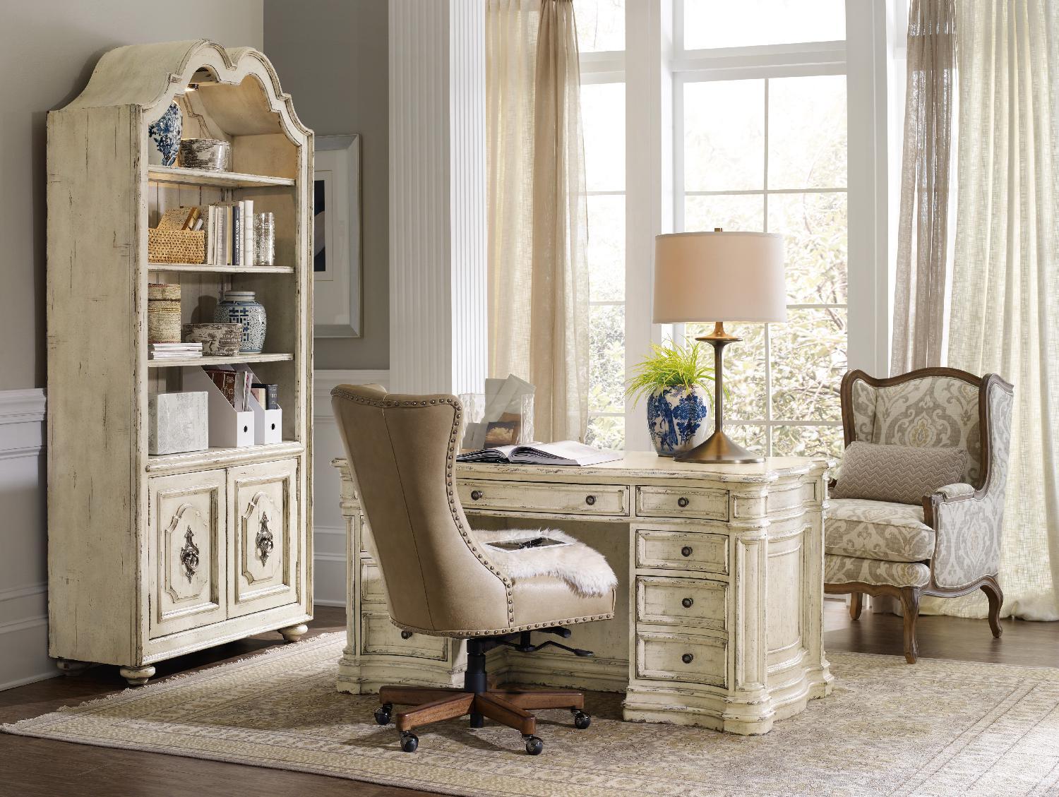 Lynn Executive Swivel Tilt Chair - Image 4