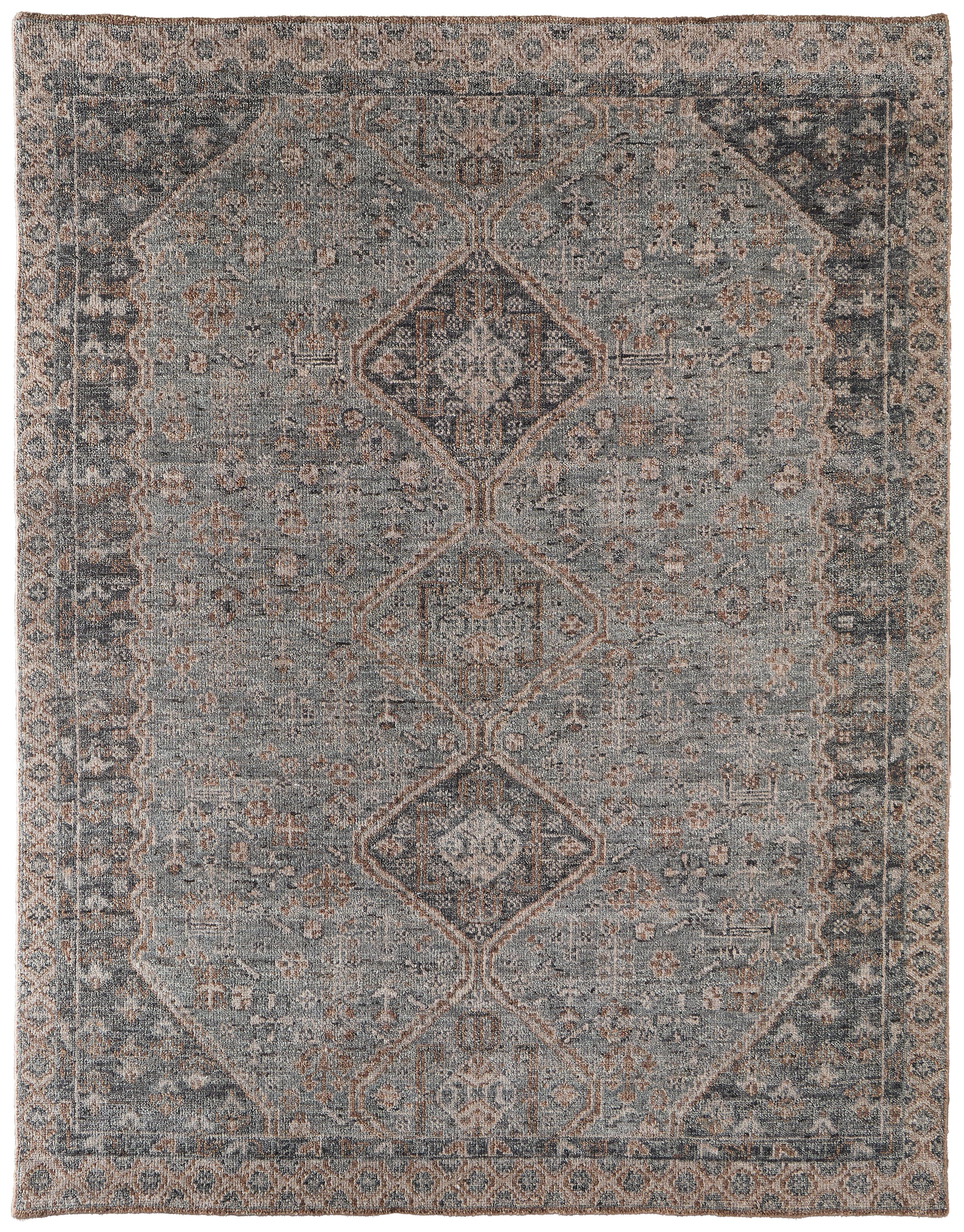 Lynwood Traditional Medallion