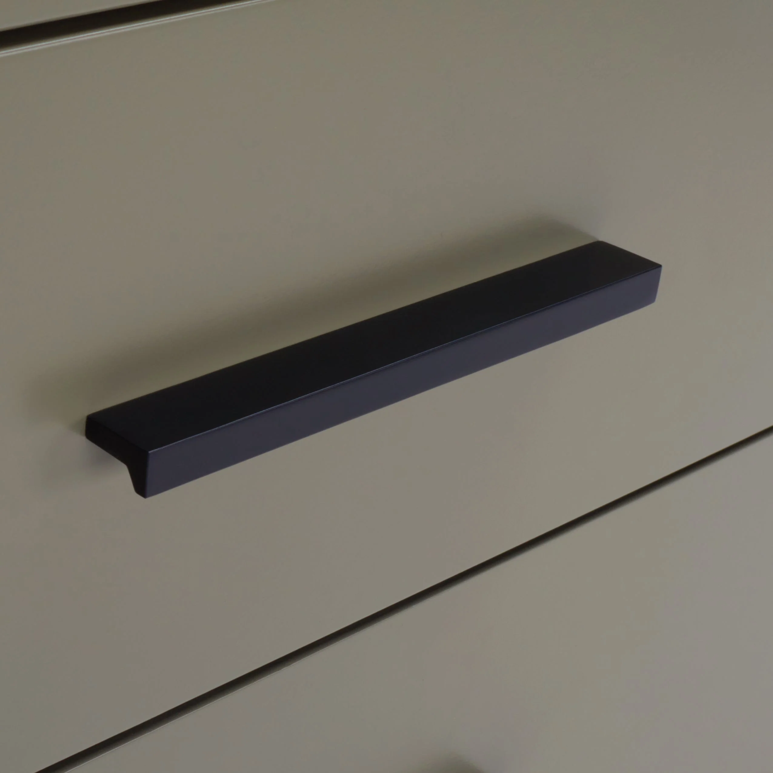 Madden Retro Dresser - Image 118