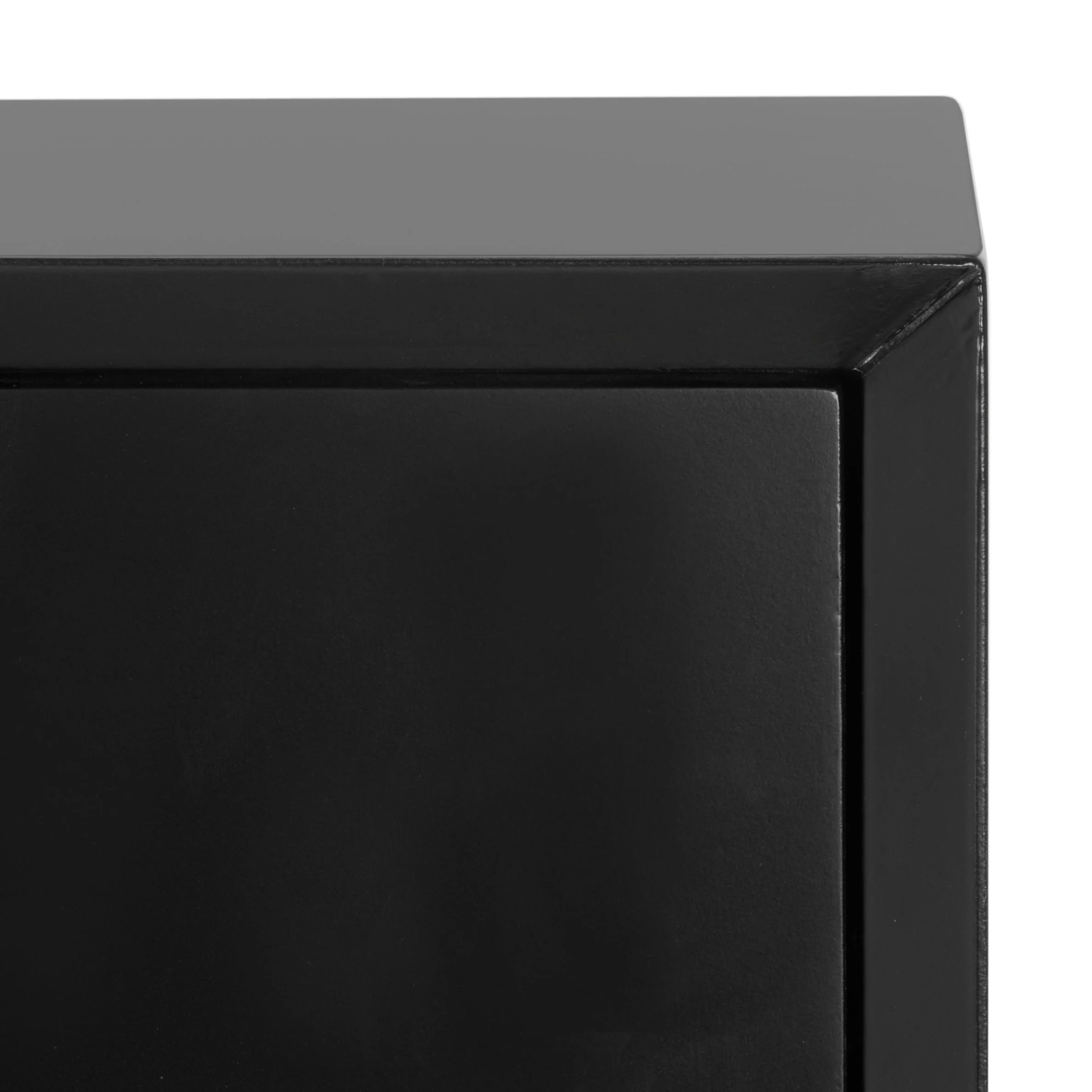 Madden Retro Dresser - Image 100