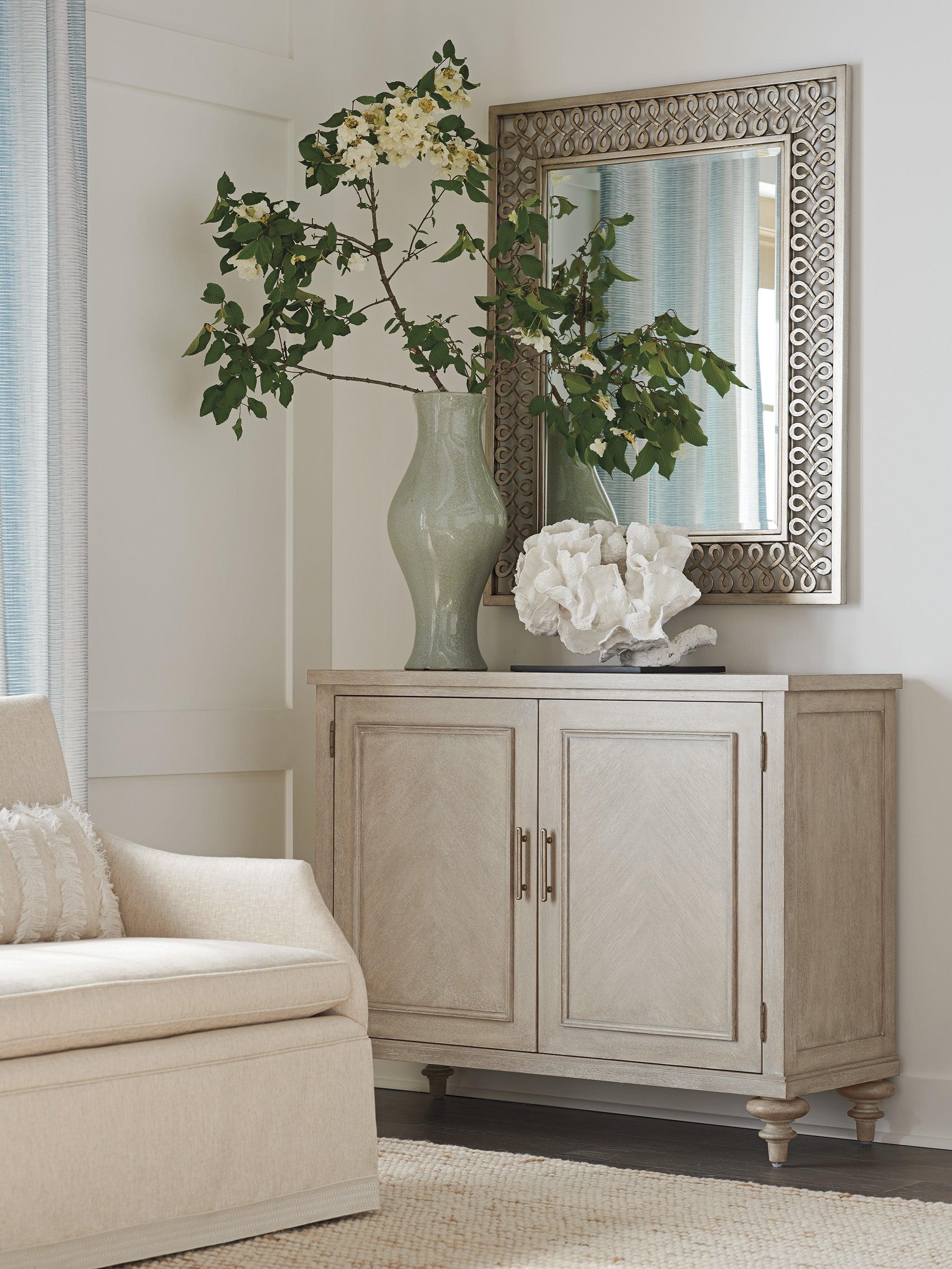 Malibu Neptune Hall Cabinet - Image 2