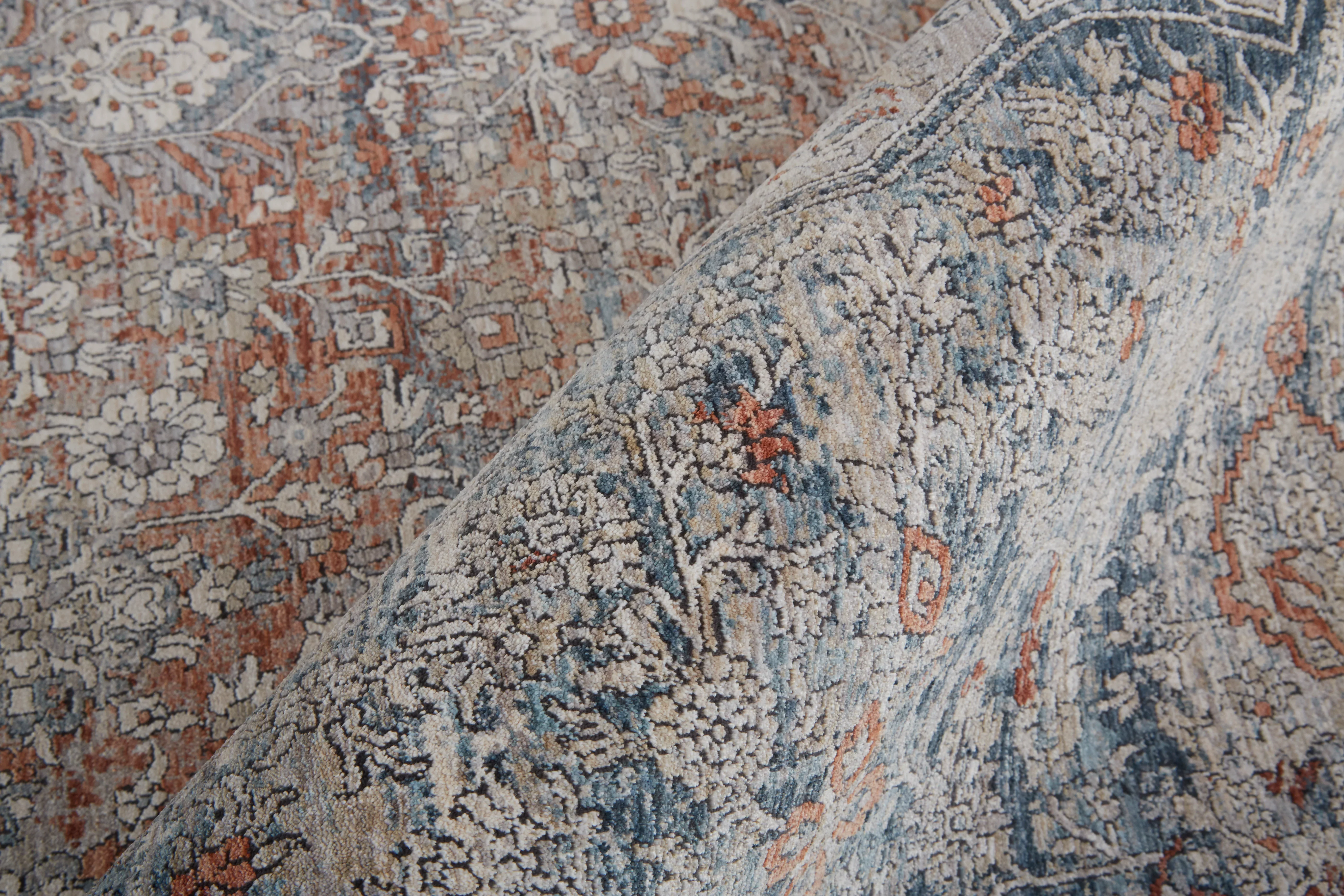 Marquette Transitional Medallion - Image 12