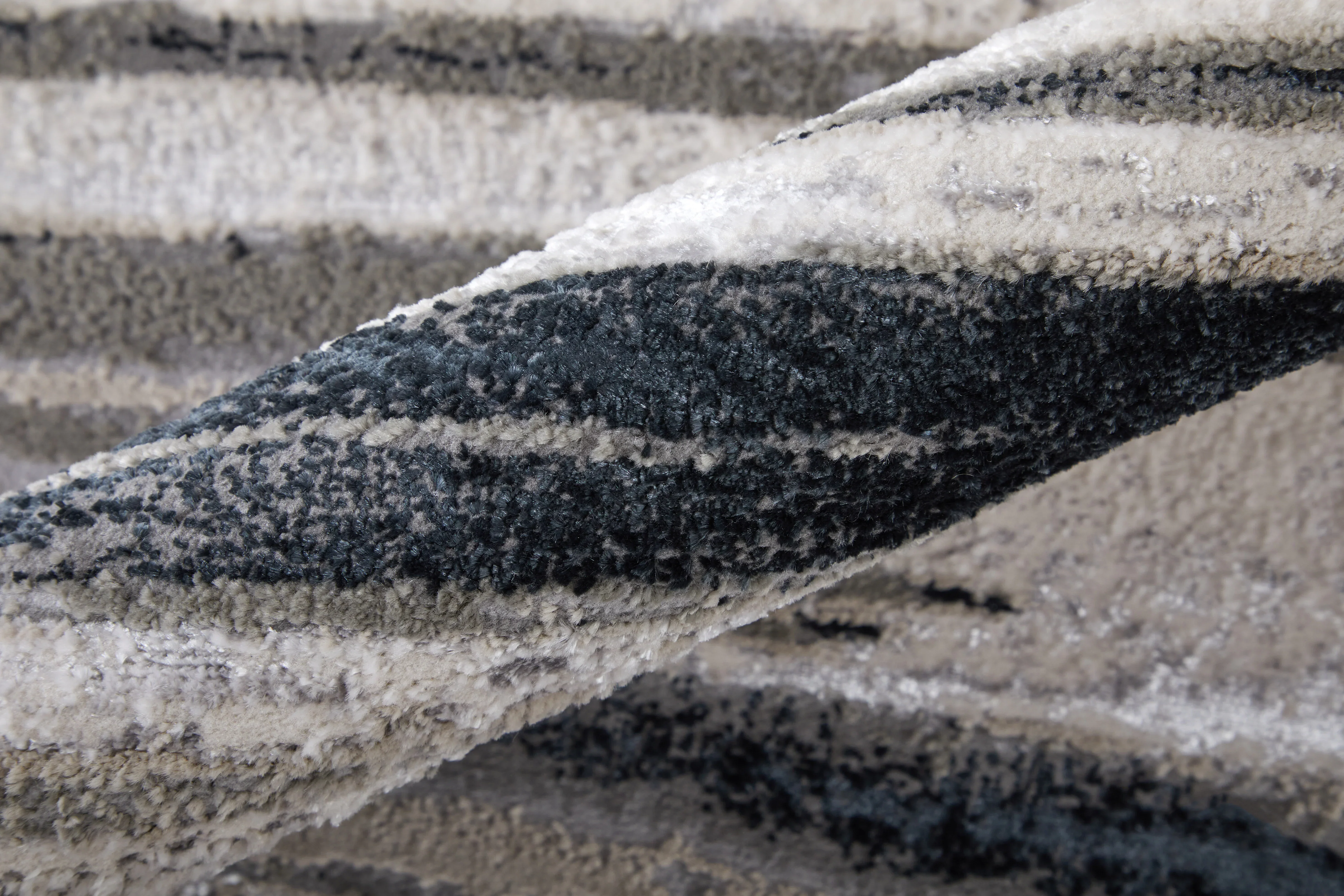 Micah Modern Abstract - Image 5
