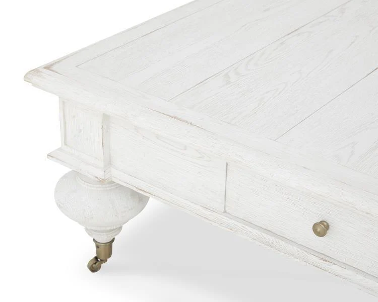 Monarch Grand Oak Cocktail Table - Image 7