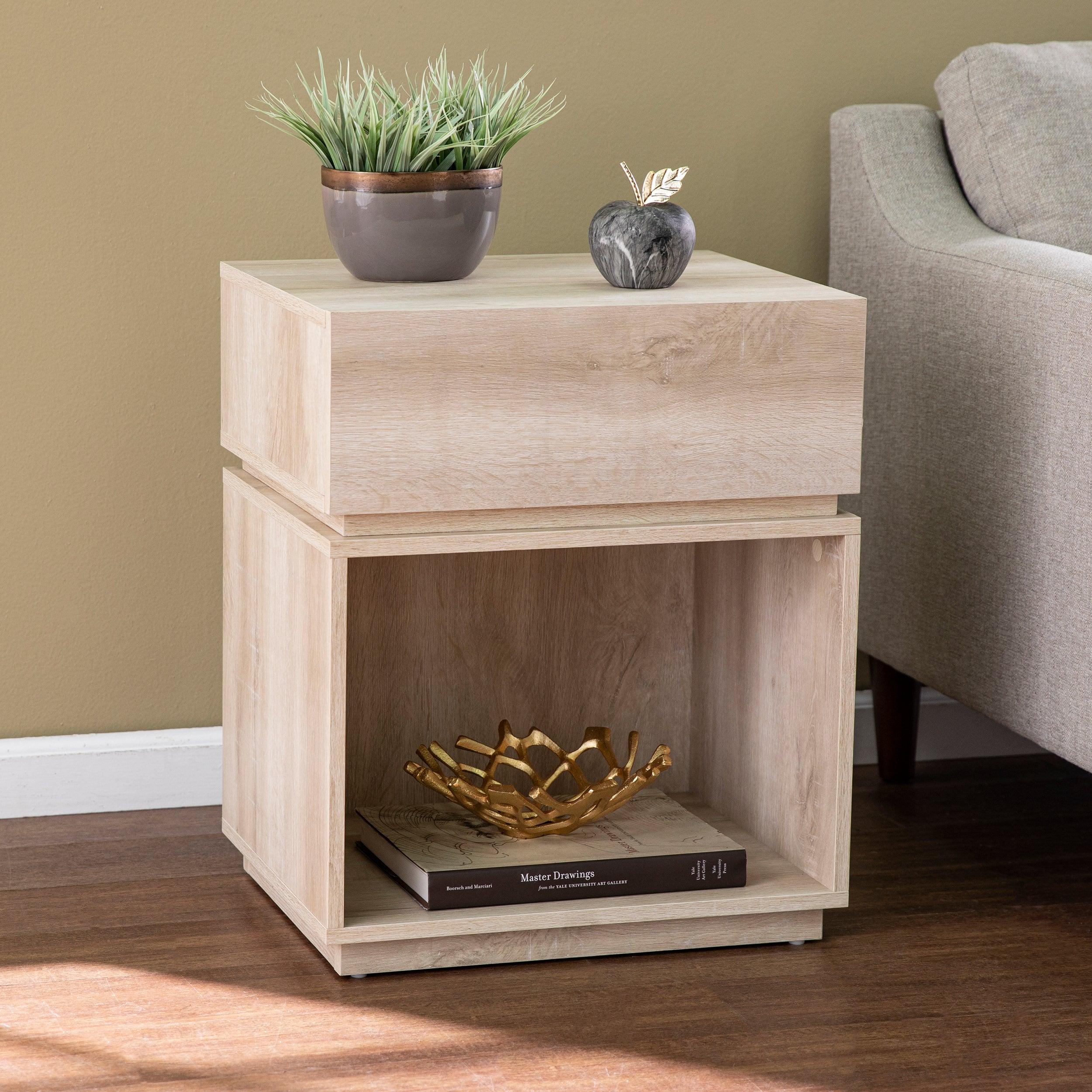 Mortayne Side Table w/ Charging Station - Image 4