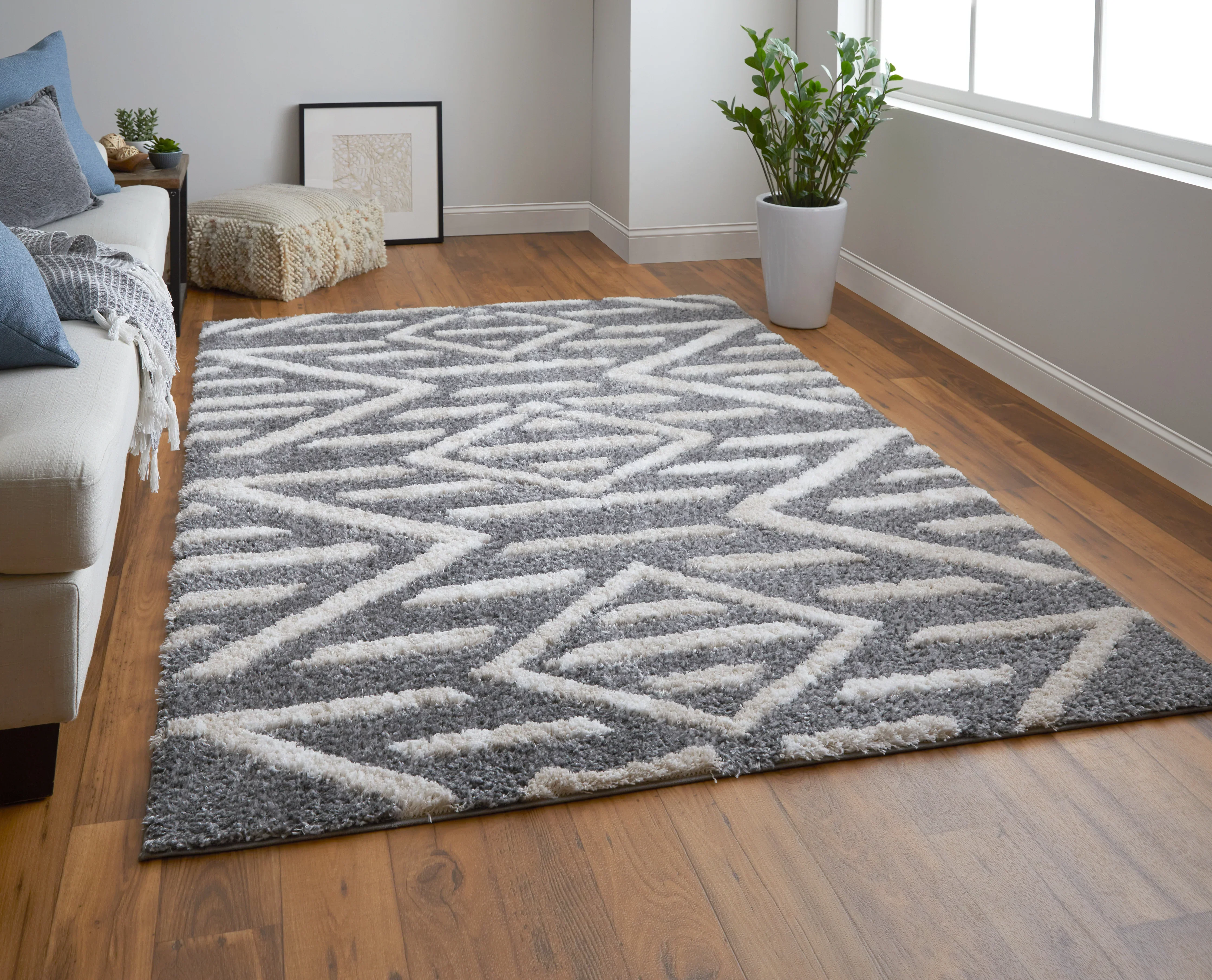 Mynka Transitional Diamond - Image 6