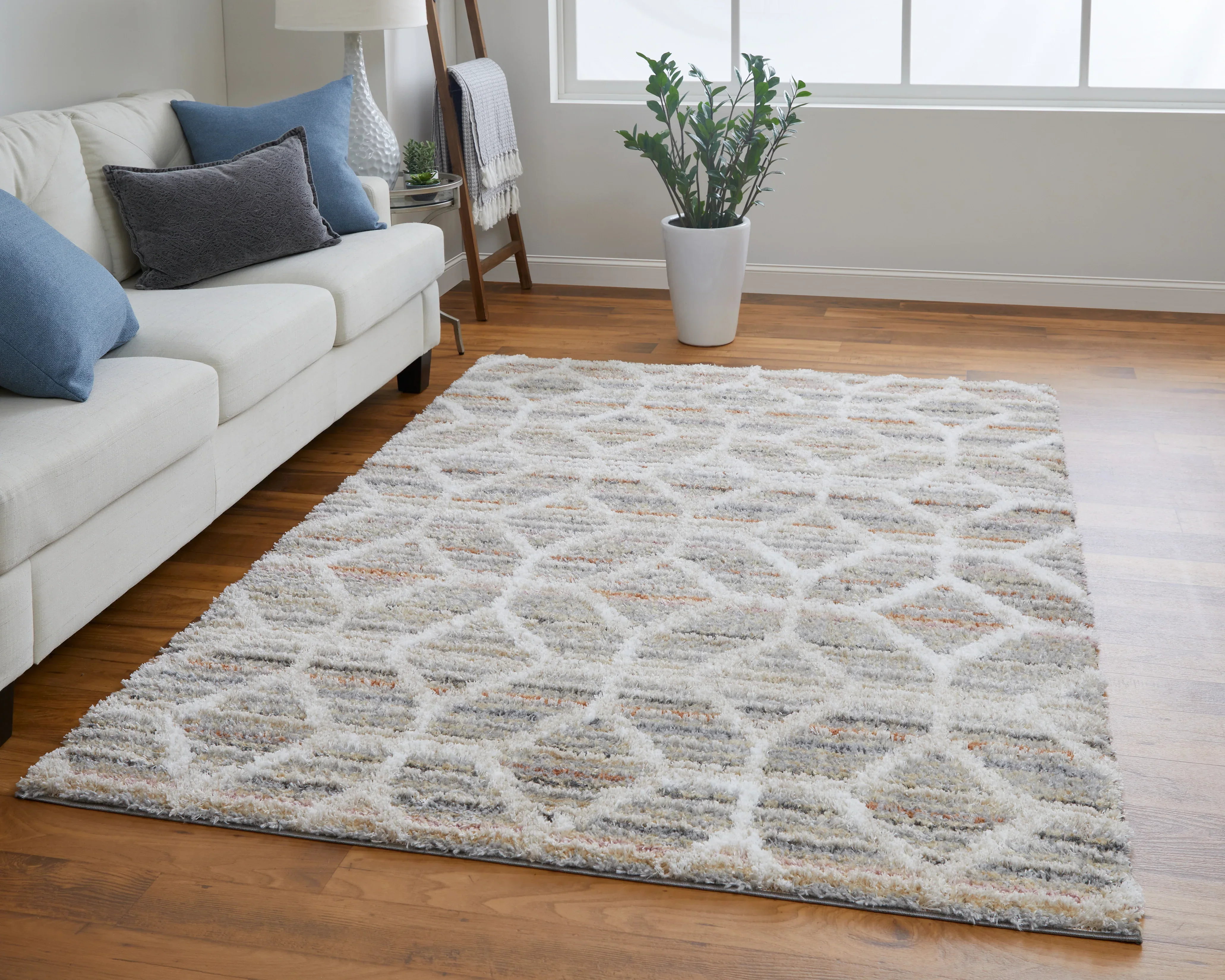 Mynka Transitional Diamond - Image 2