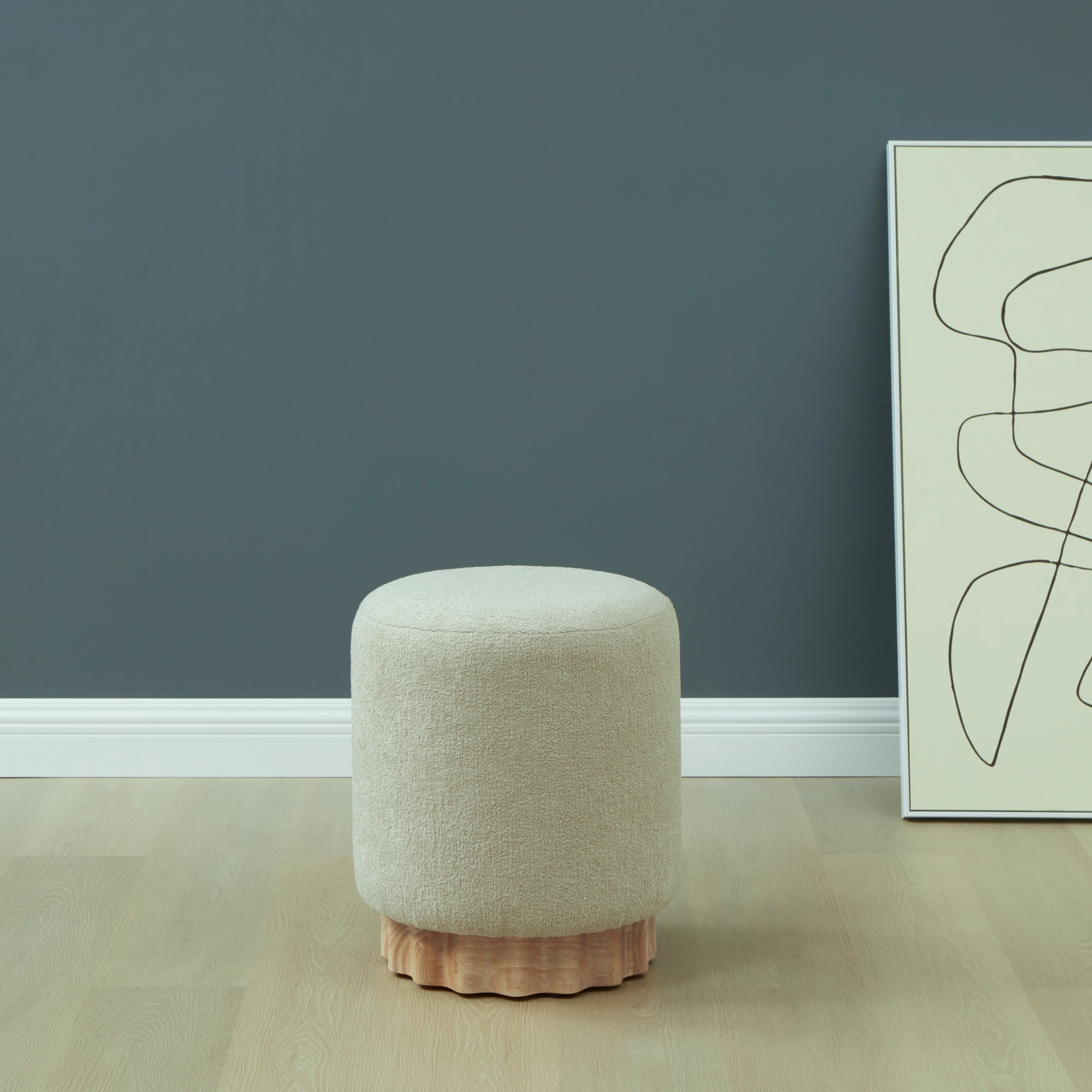 Nikolas Round Boucle Ottoman - Image 9