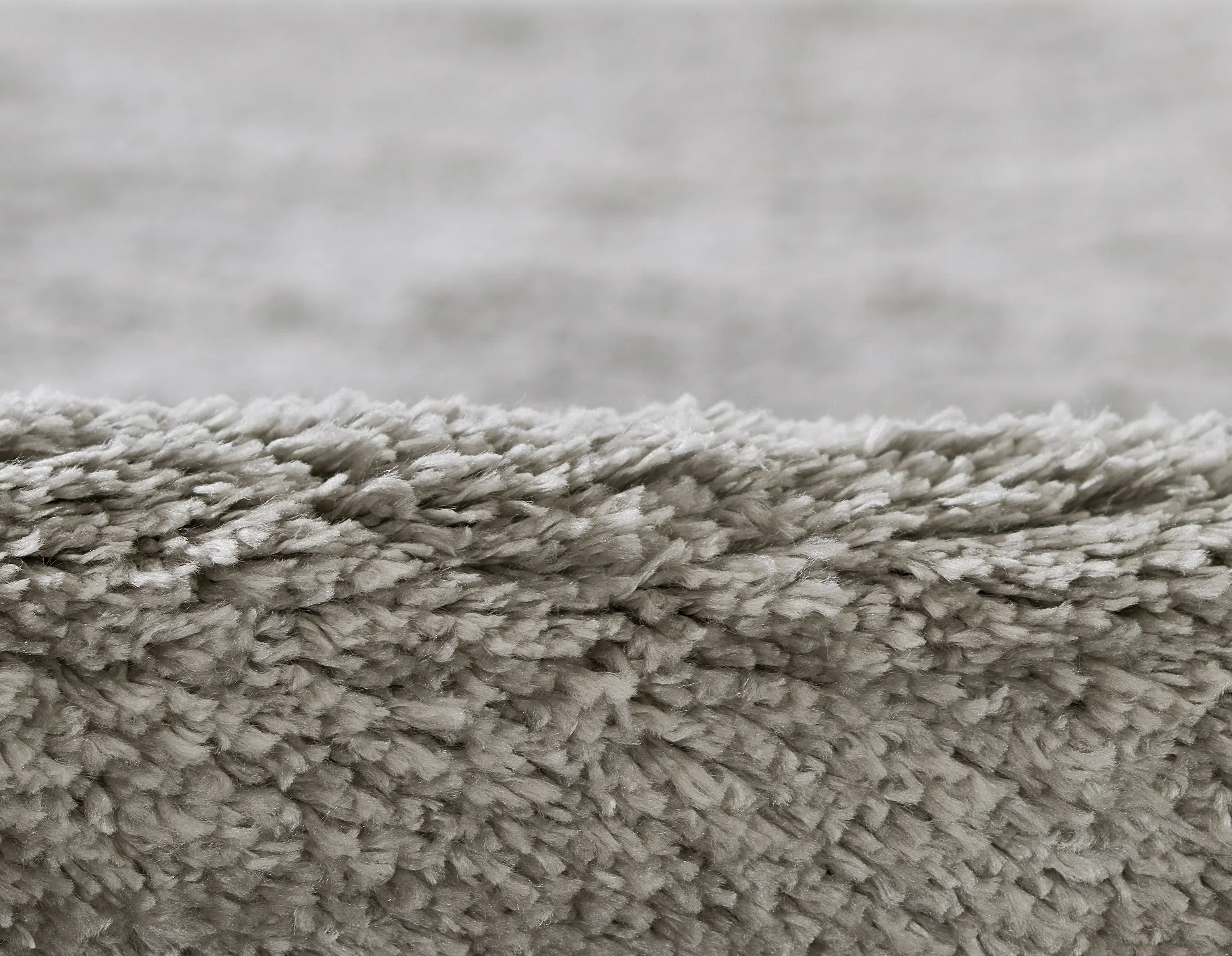Nola Shag Magnolia Rug - Image 9