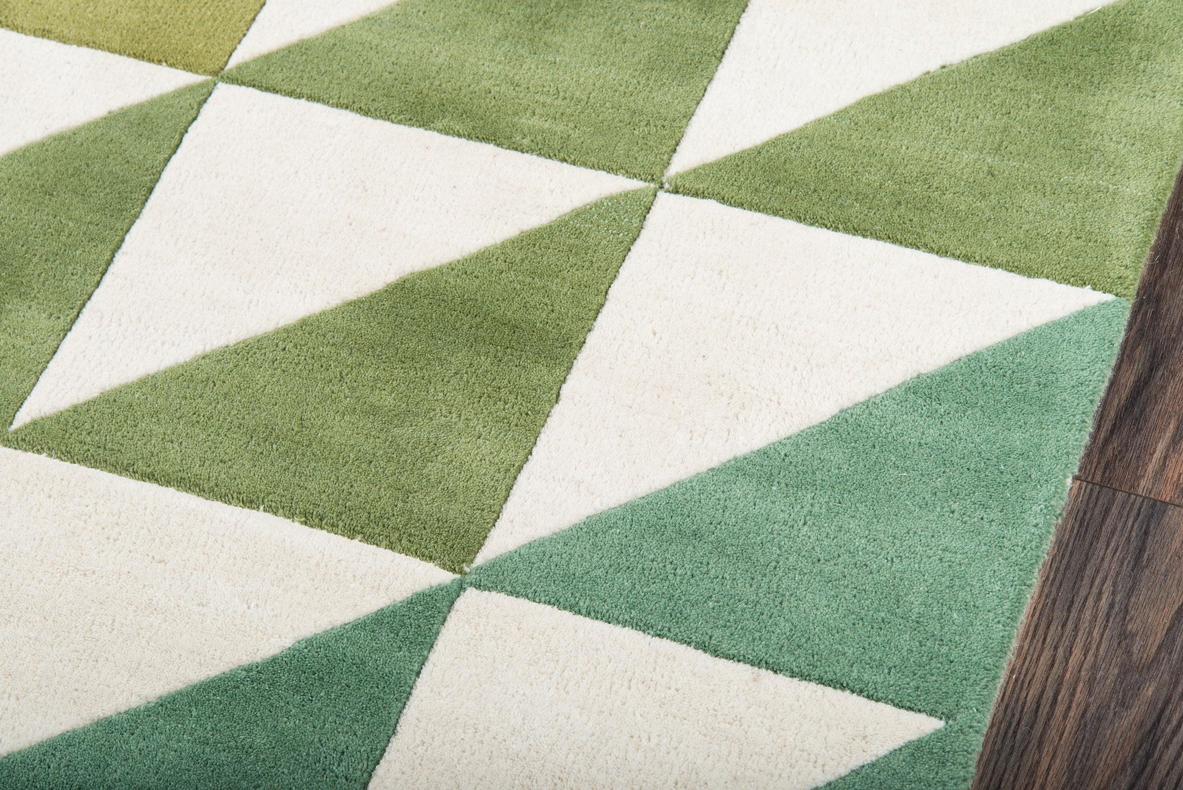Delmar Agatha Side Triangle Rug - Image 3