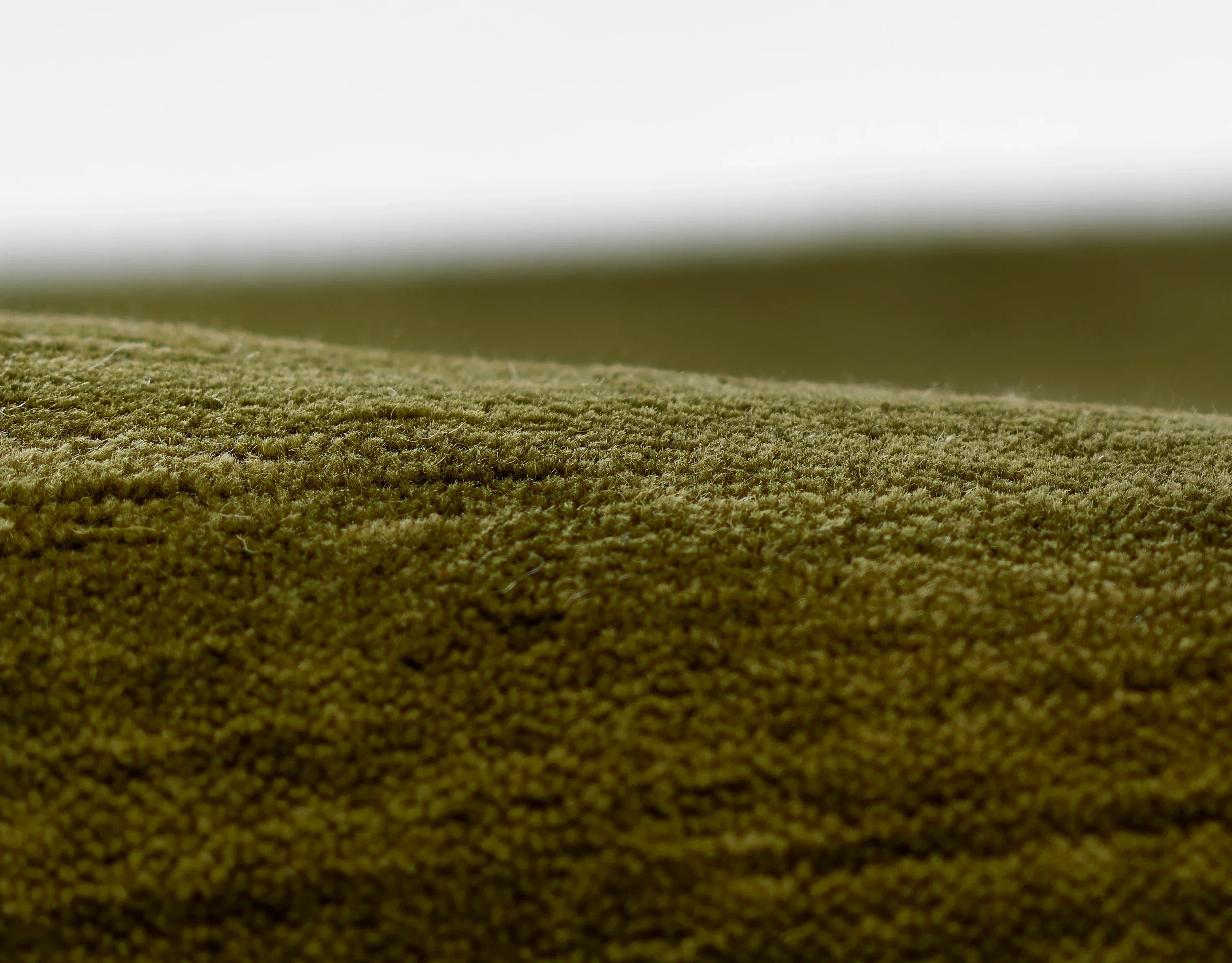 Iris 1 Rug - Image 32