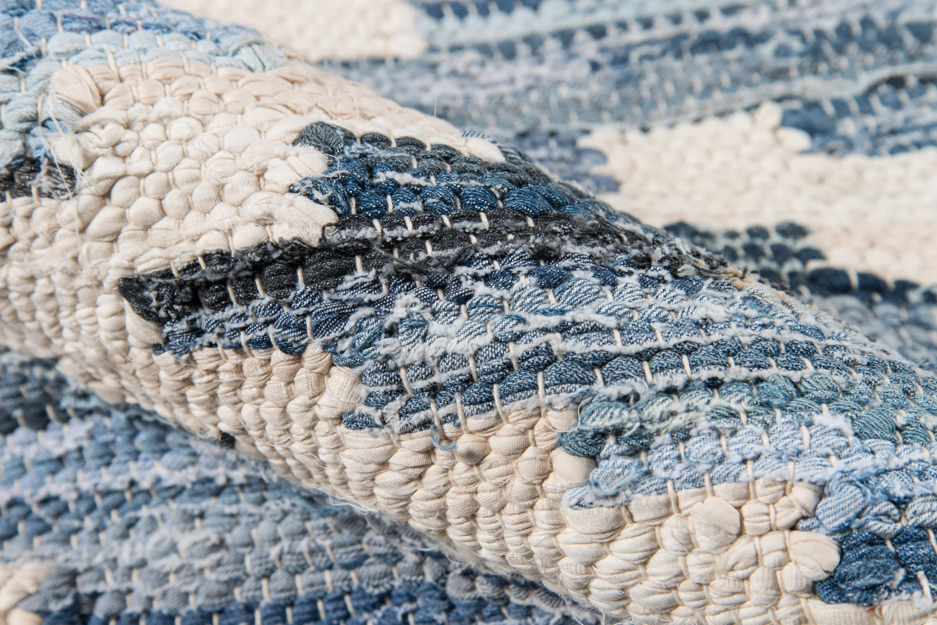 California Laguna Rug - Image 4