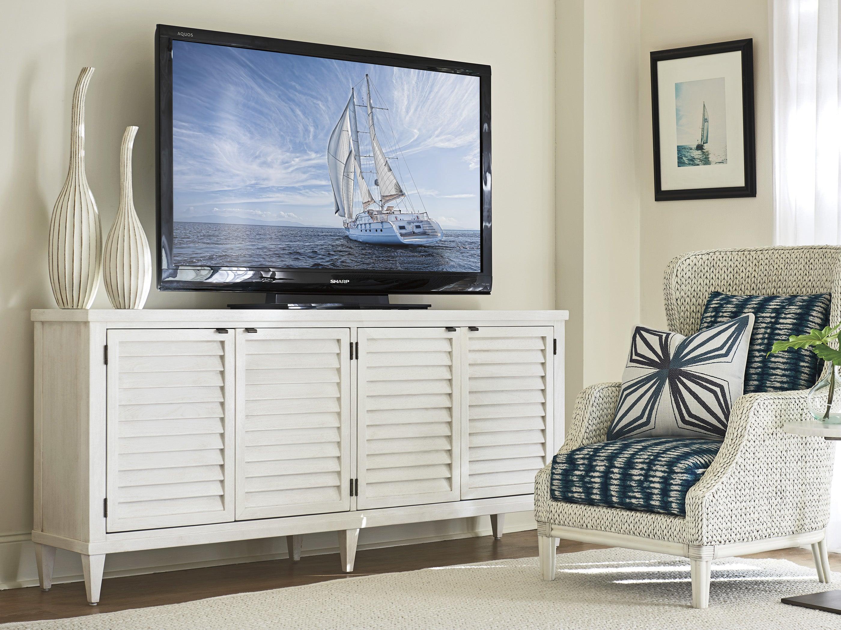 Ocean Breeze Lantern Bay Media Console - Image 2