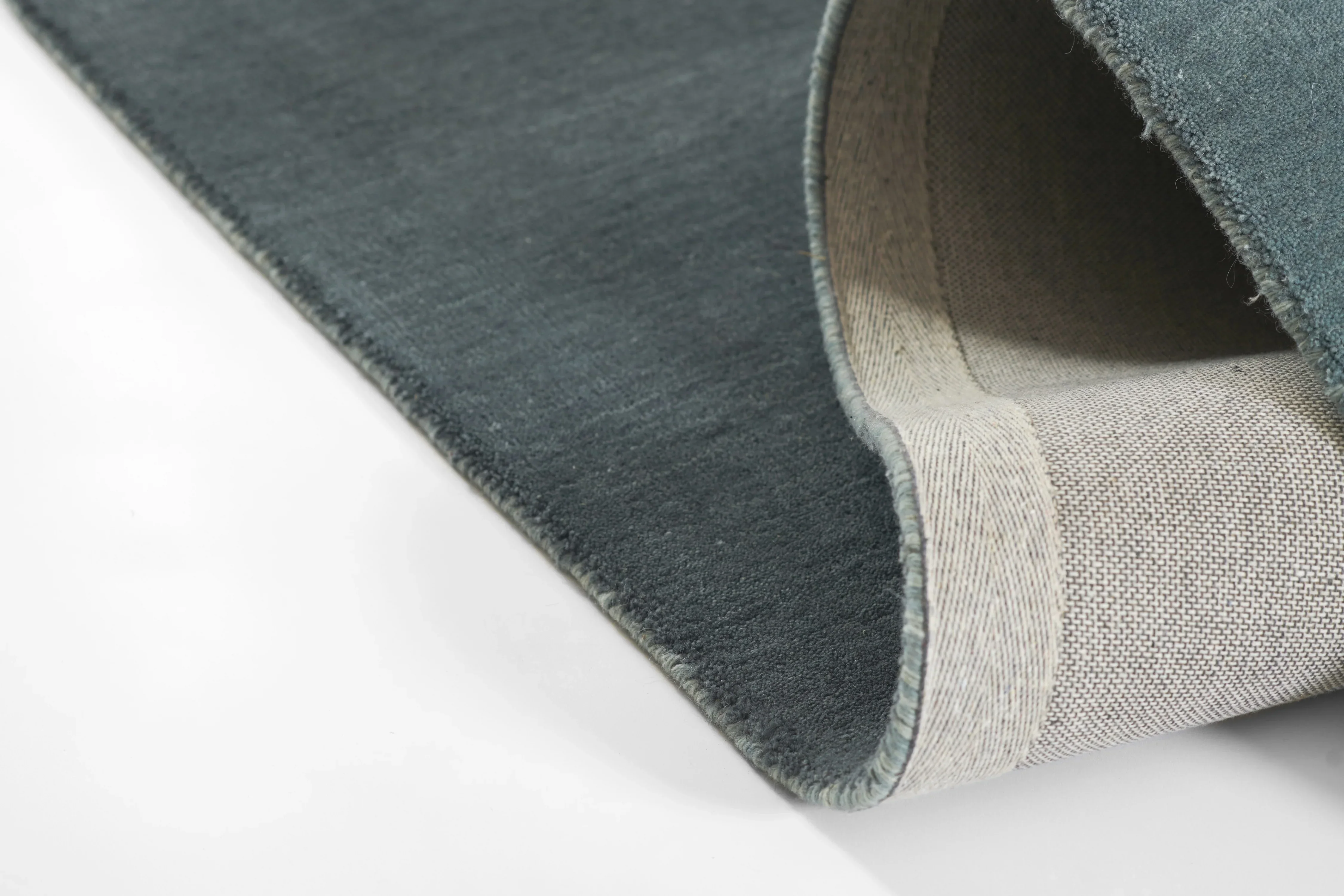 Ombre 1 Rug - Image 9
