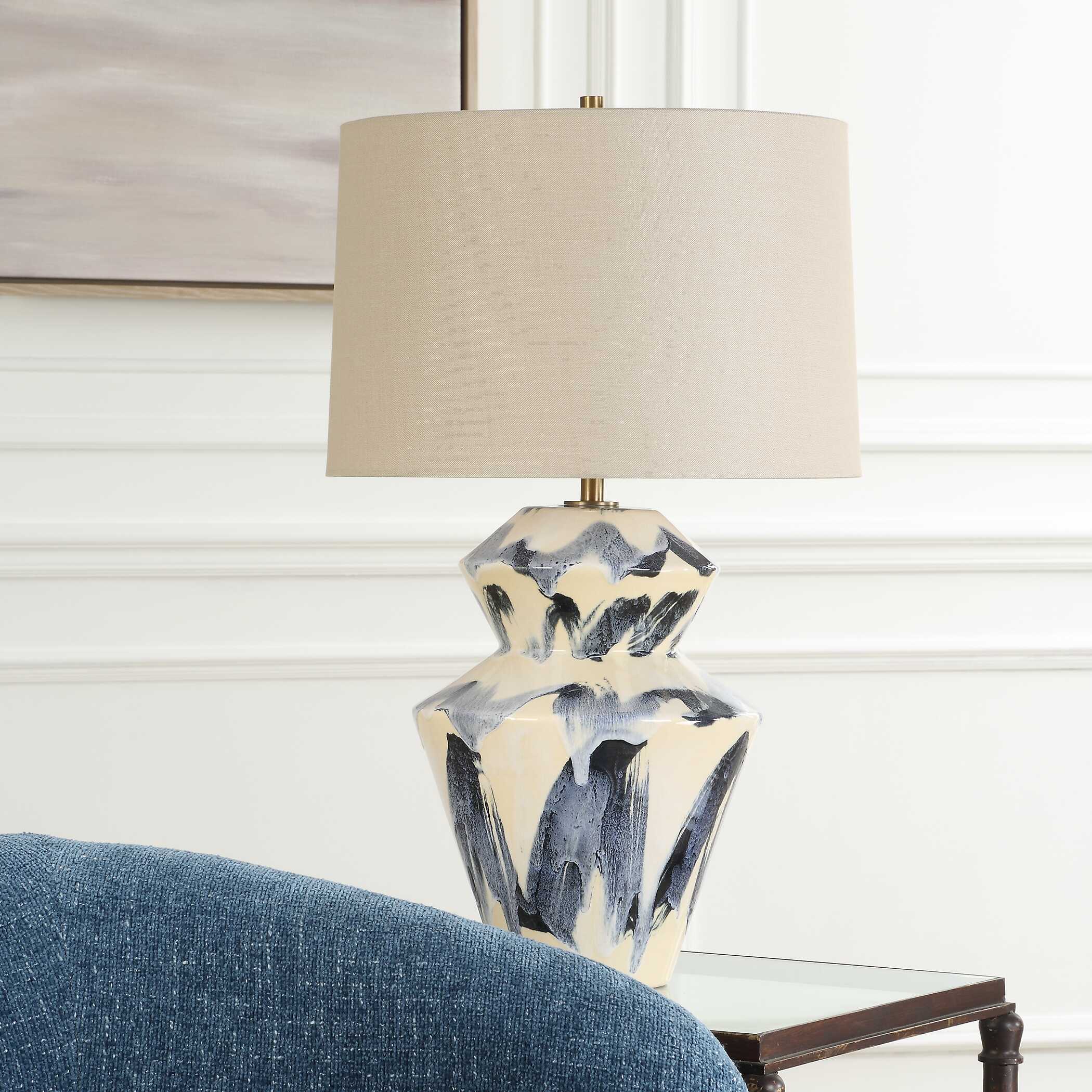 Oranda Abstract Geometric Table Lamp - Image 3