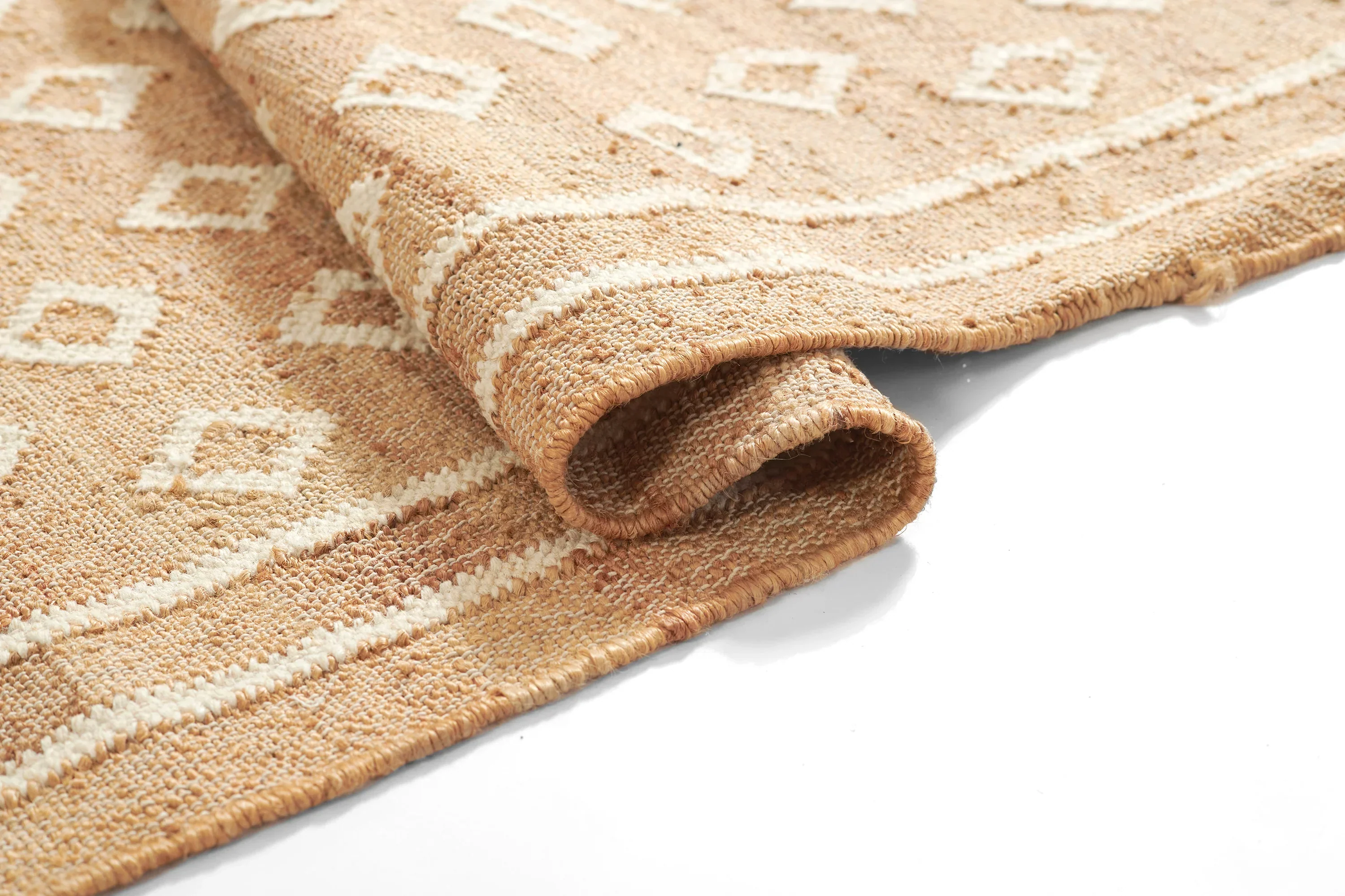 Orchard Tiny Diamond Rug - Image 9