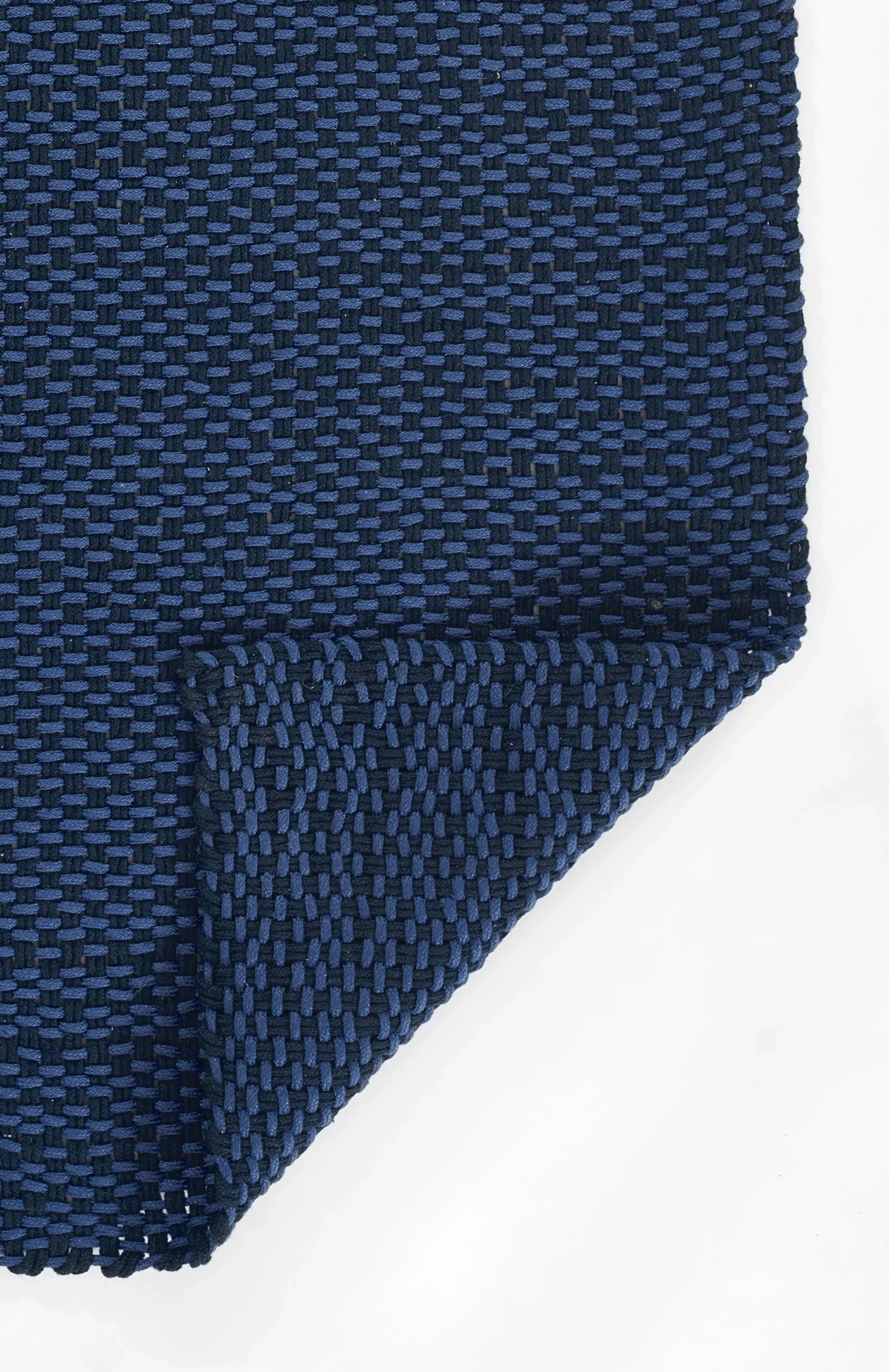 Paracord 1 Rug - Image 3