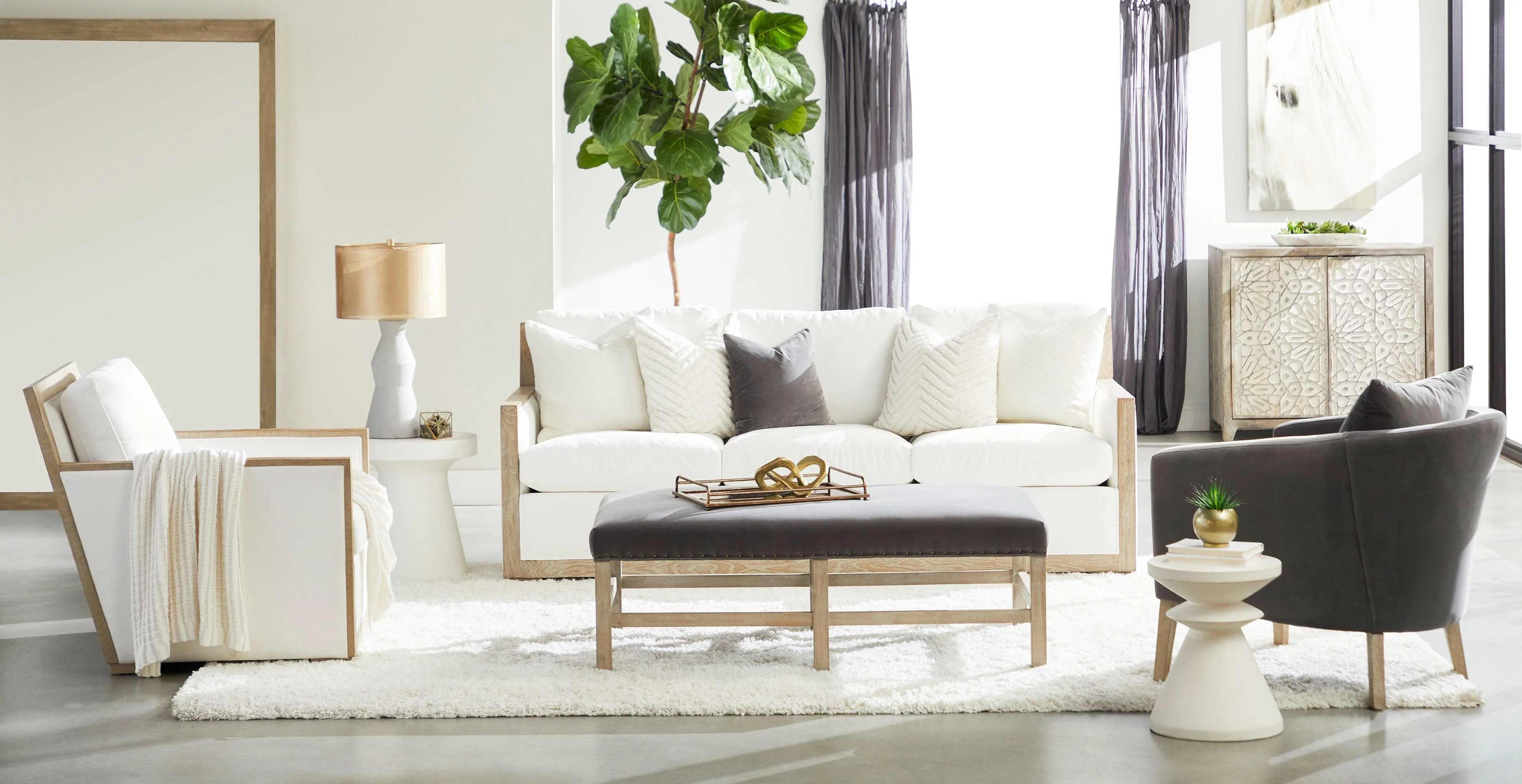 Pawn Accent Table - Image 3