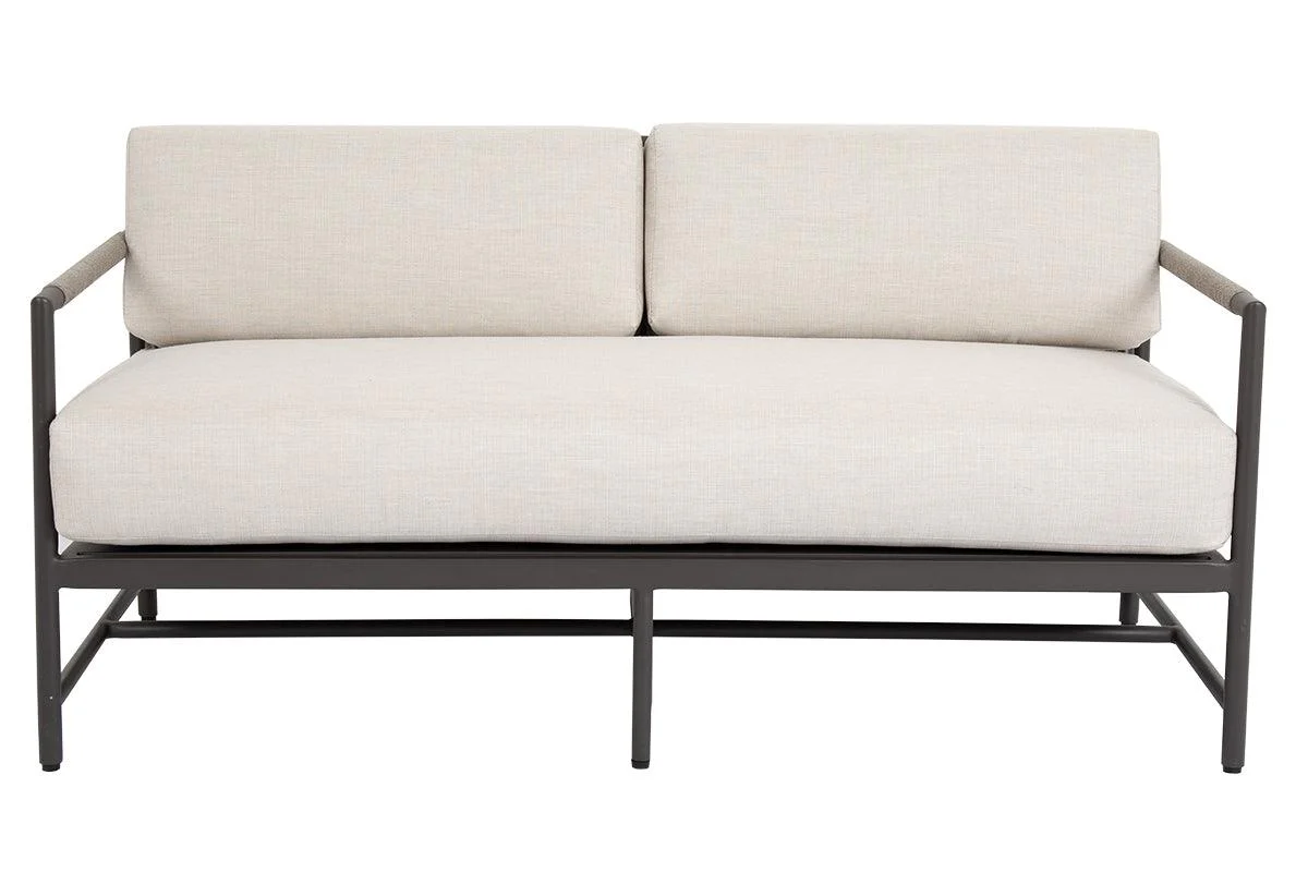 Pietra Loveseat in Echo Ash, No Welt - Image 4