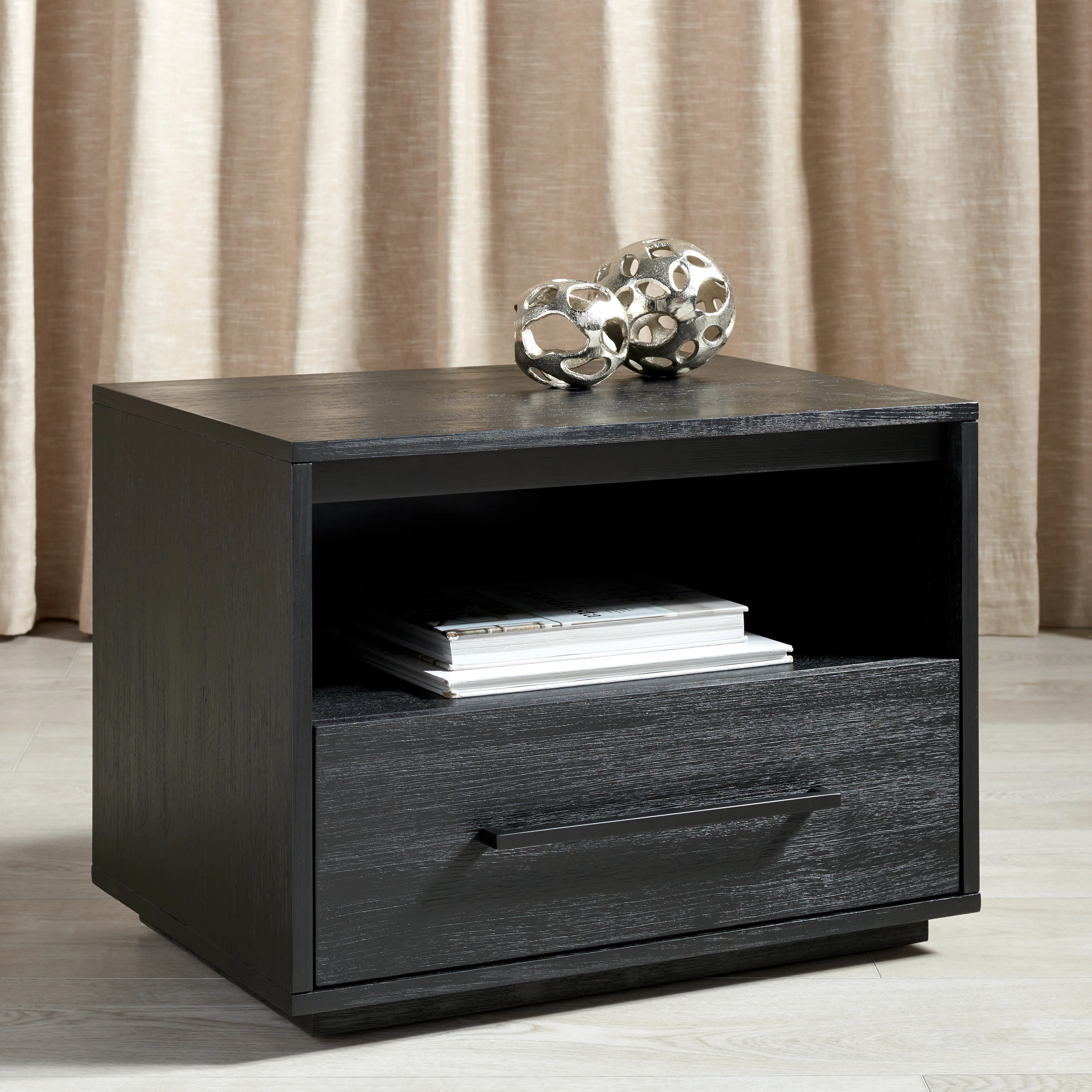 Poesy 1 Drawer Nightstand - Image 2