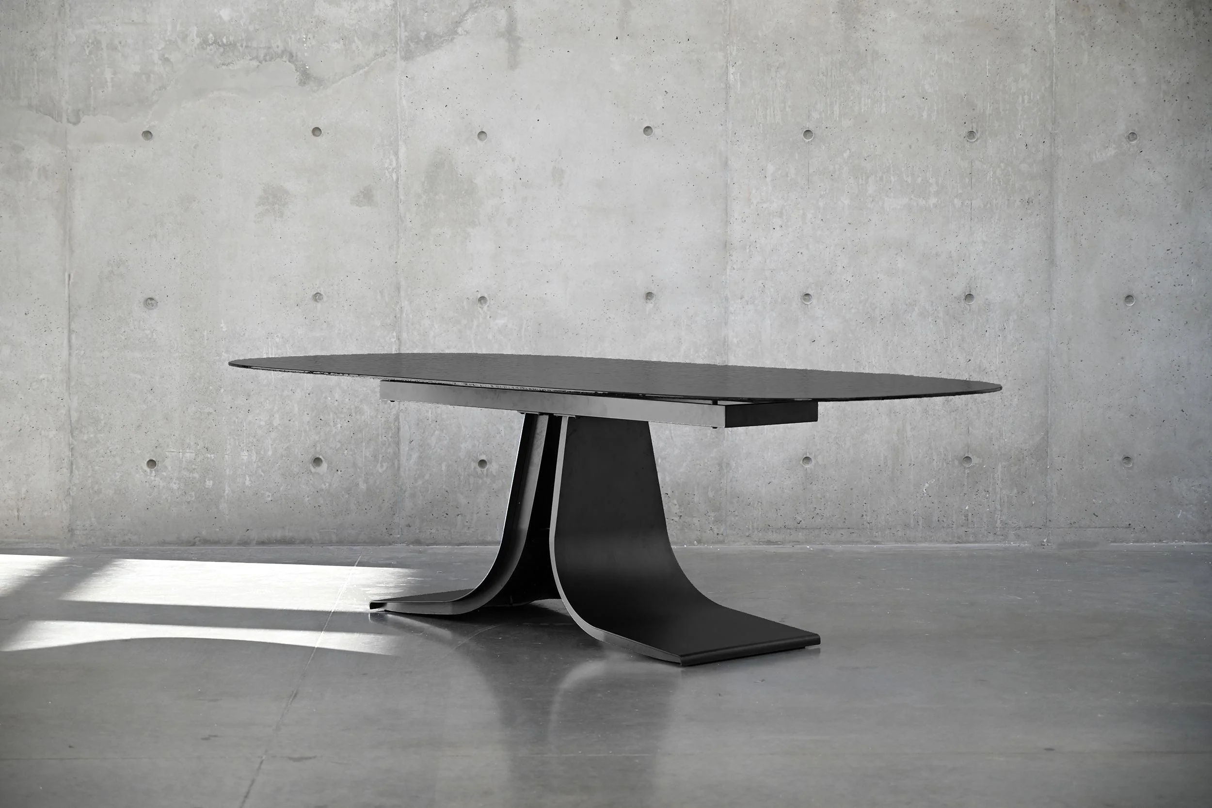 PONZA Dining Table Oval - Image 3