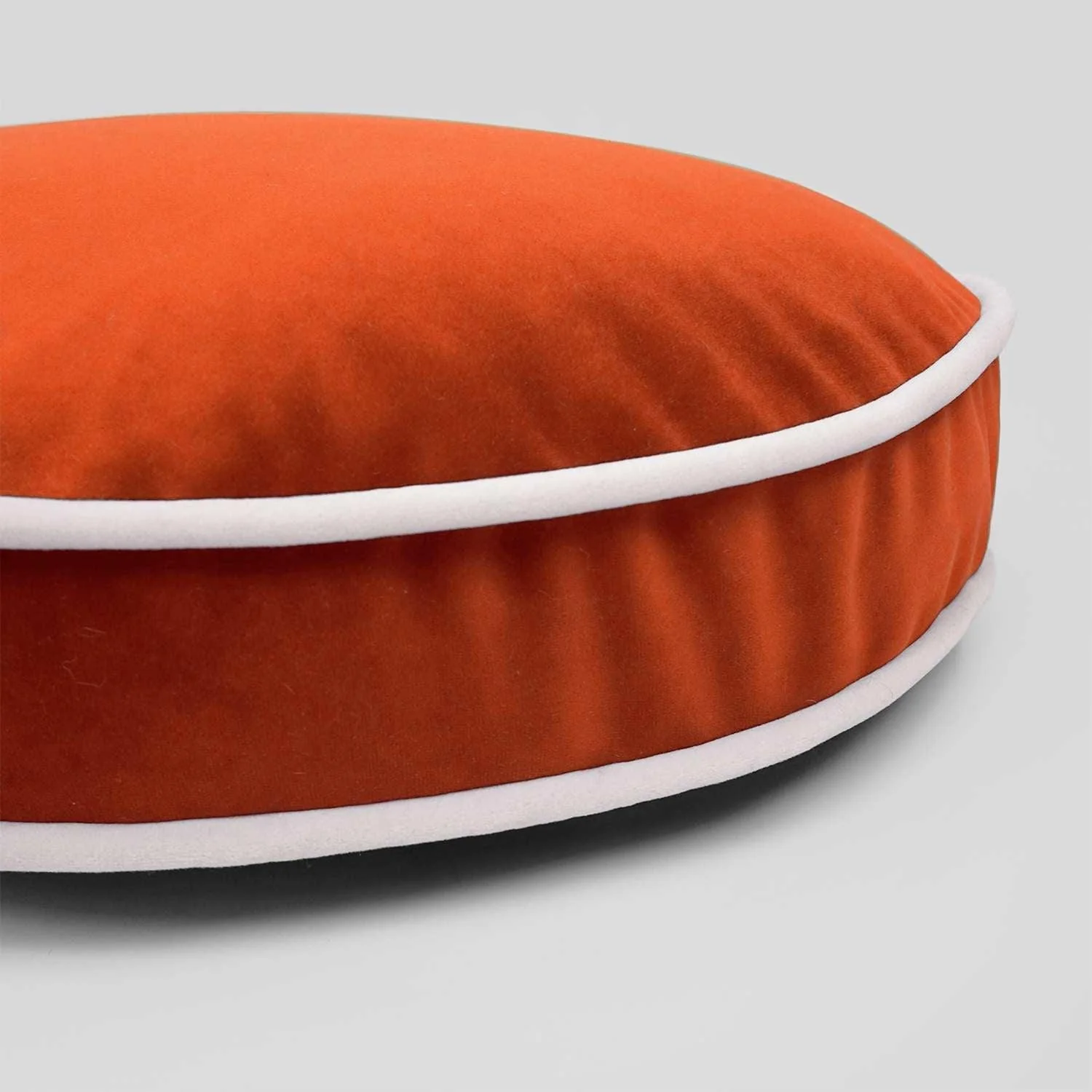 Posh Circle Pillow - Image 19