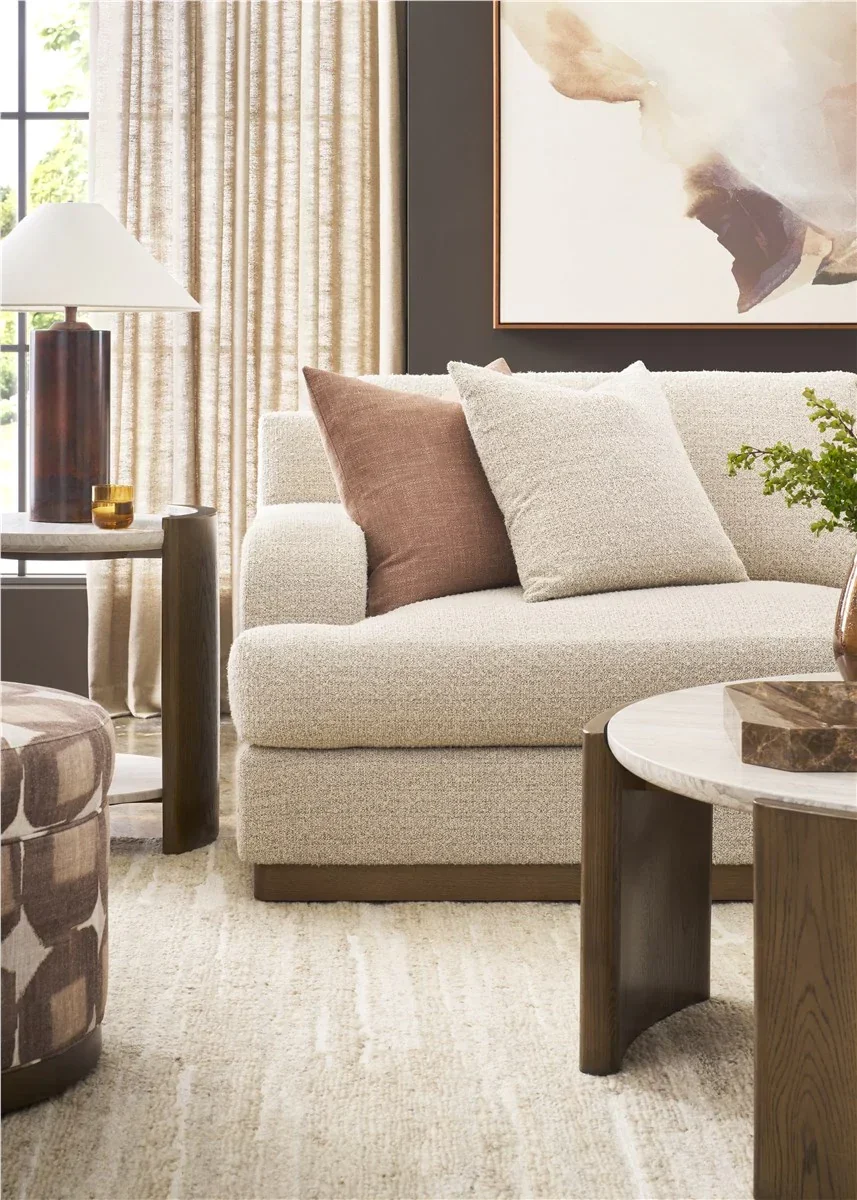 Quinn Sofa - Image 6