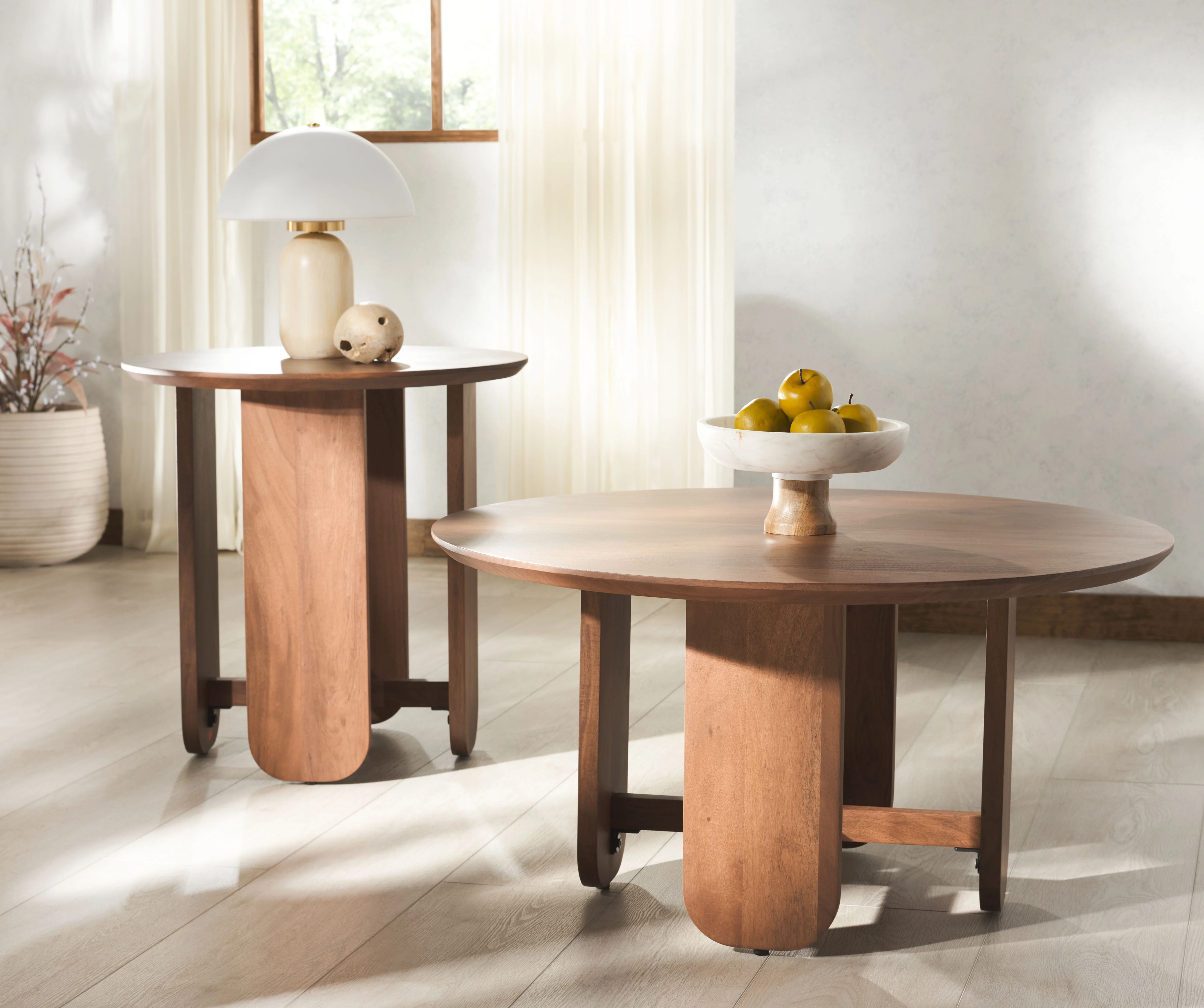 Raybelina Round Wood Coffee Table - Image 10