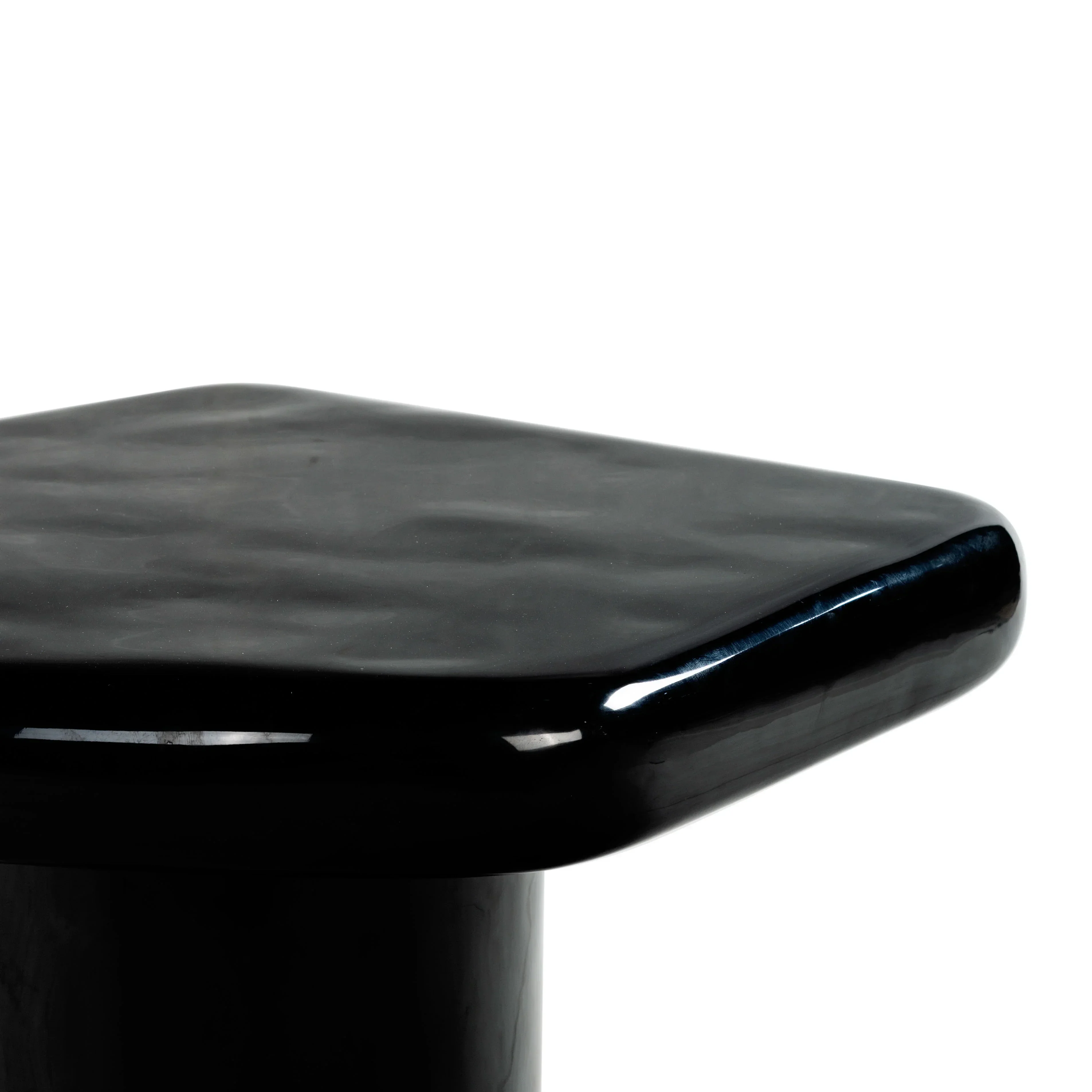 Rhianna Concrete Accent Table - Image 10