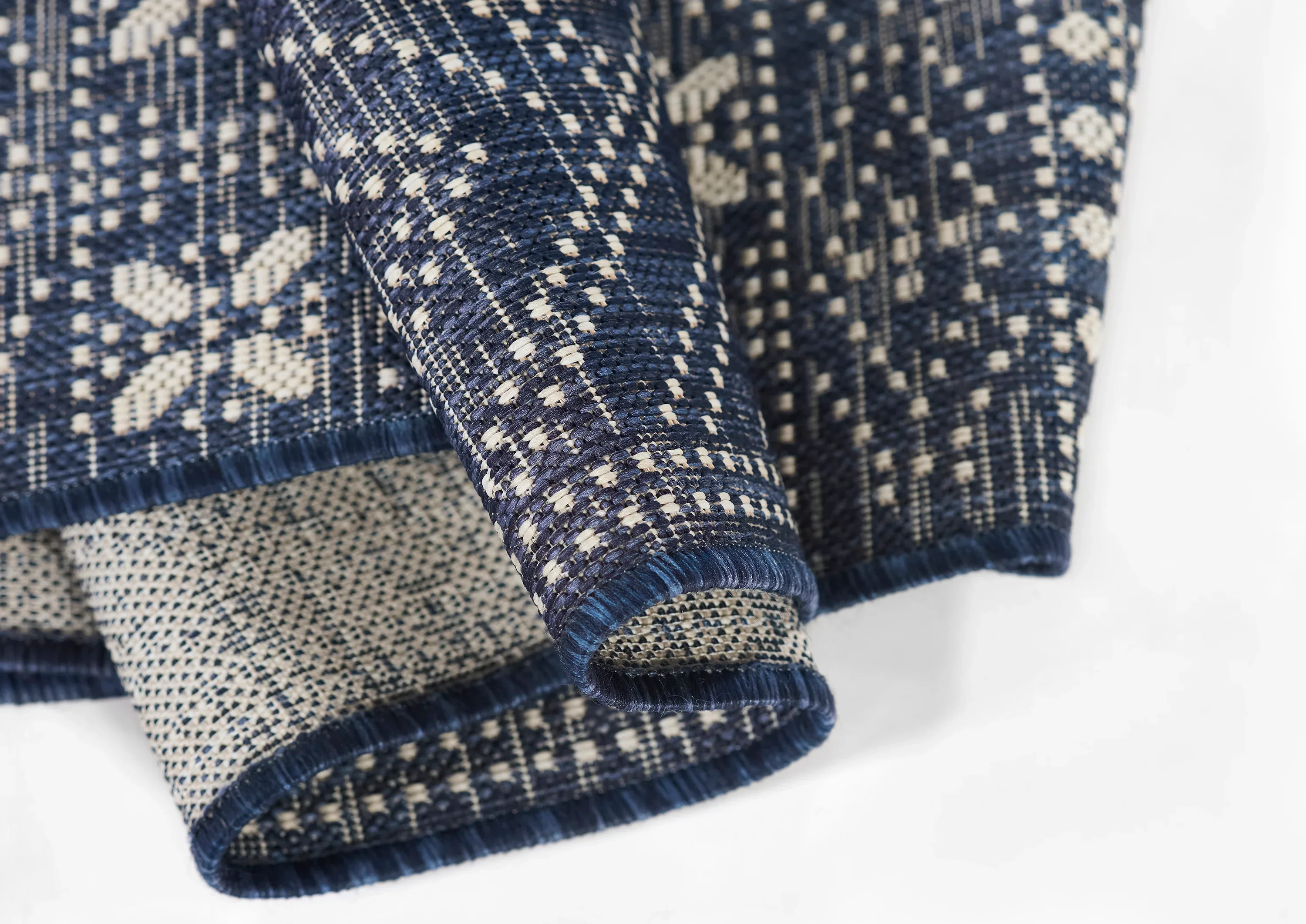 Riviera 1 Rug - Image 19