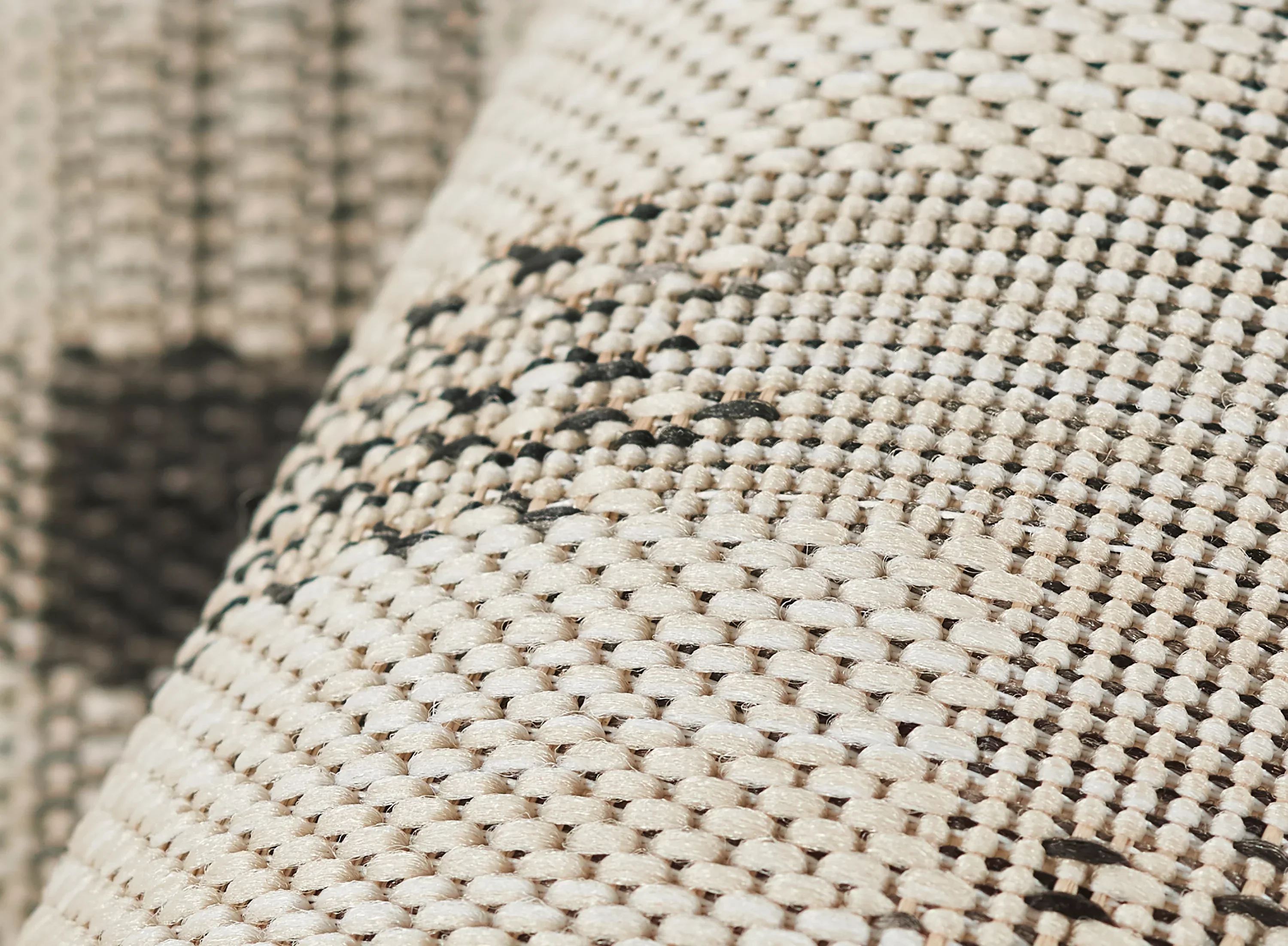 Riviera 1 Rug - Image 29