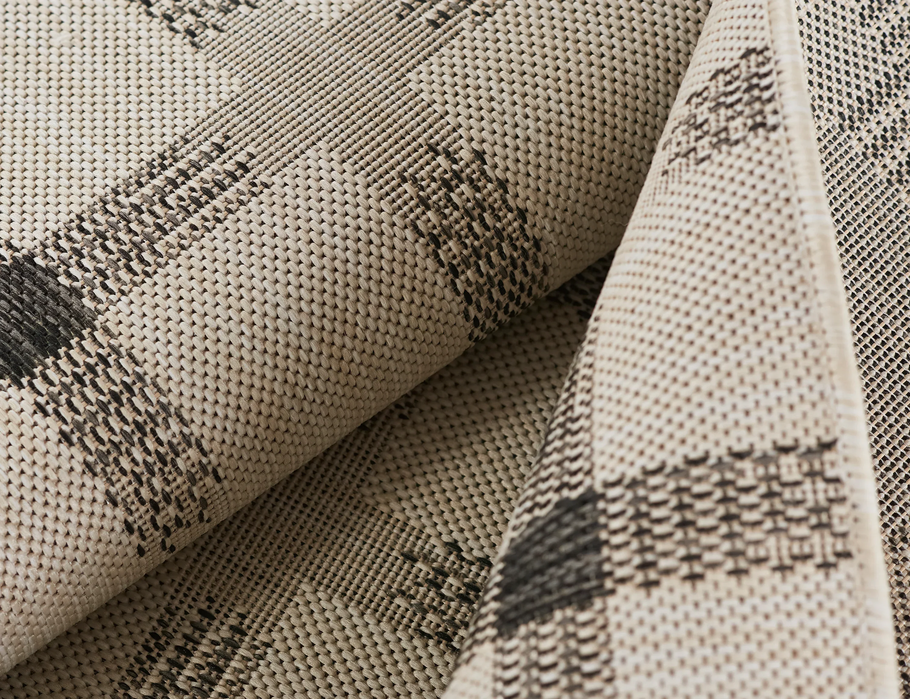 Riviera 1 Rug - Image 31