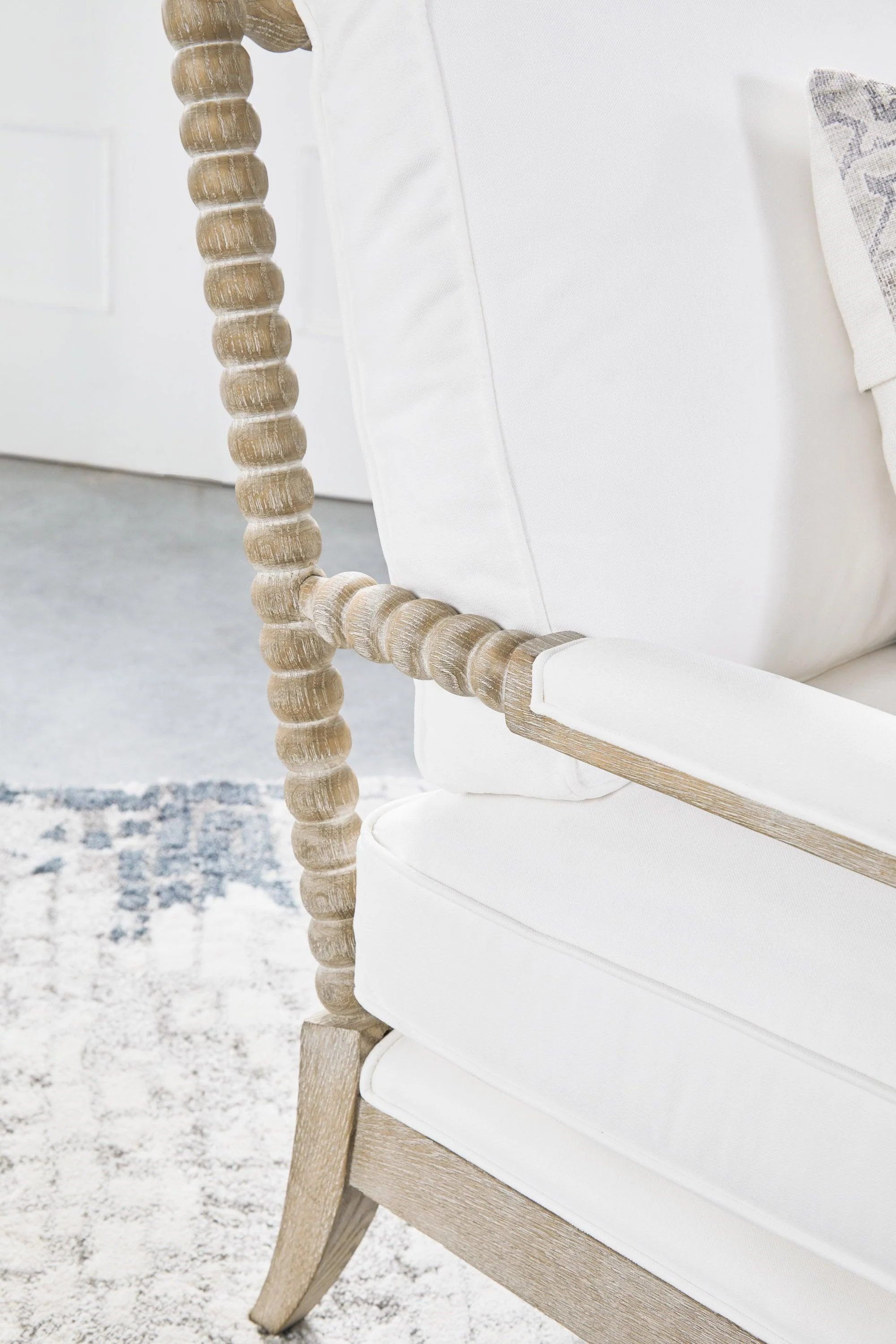 Rouleau Chaise Lounge - Image 15