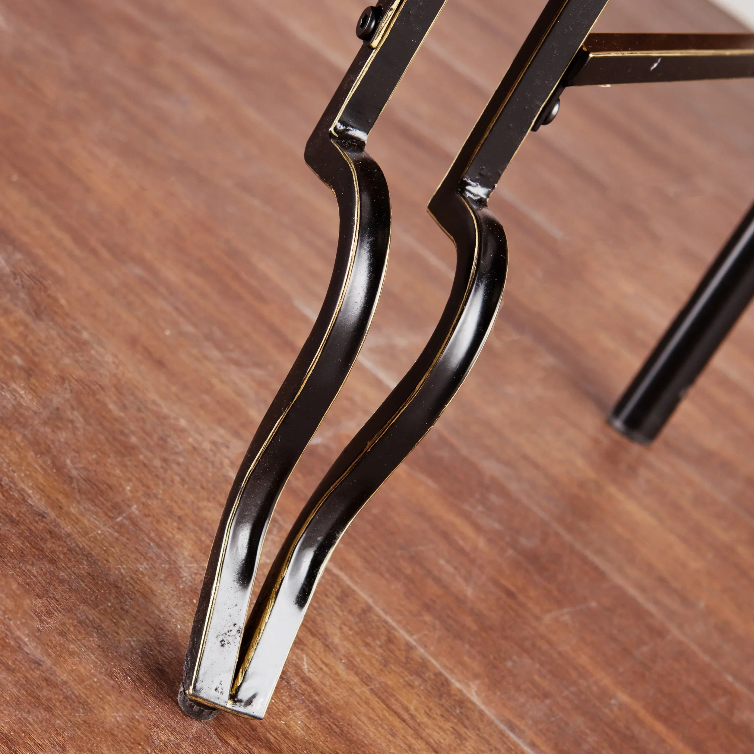 Saint Pierre Bakers Rack - Image 4