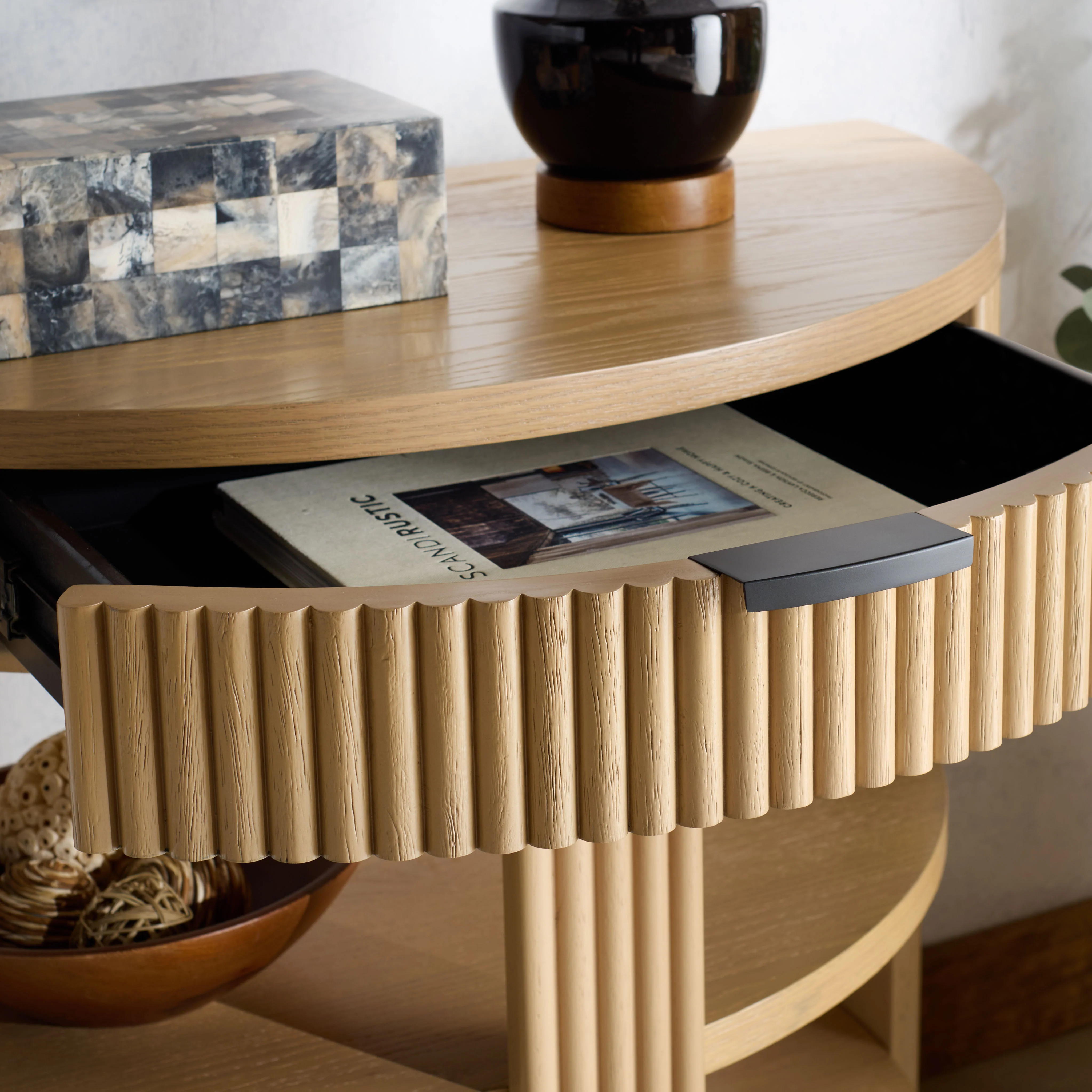Shelbie Reeded Half Moon Console Table - Image 22