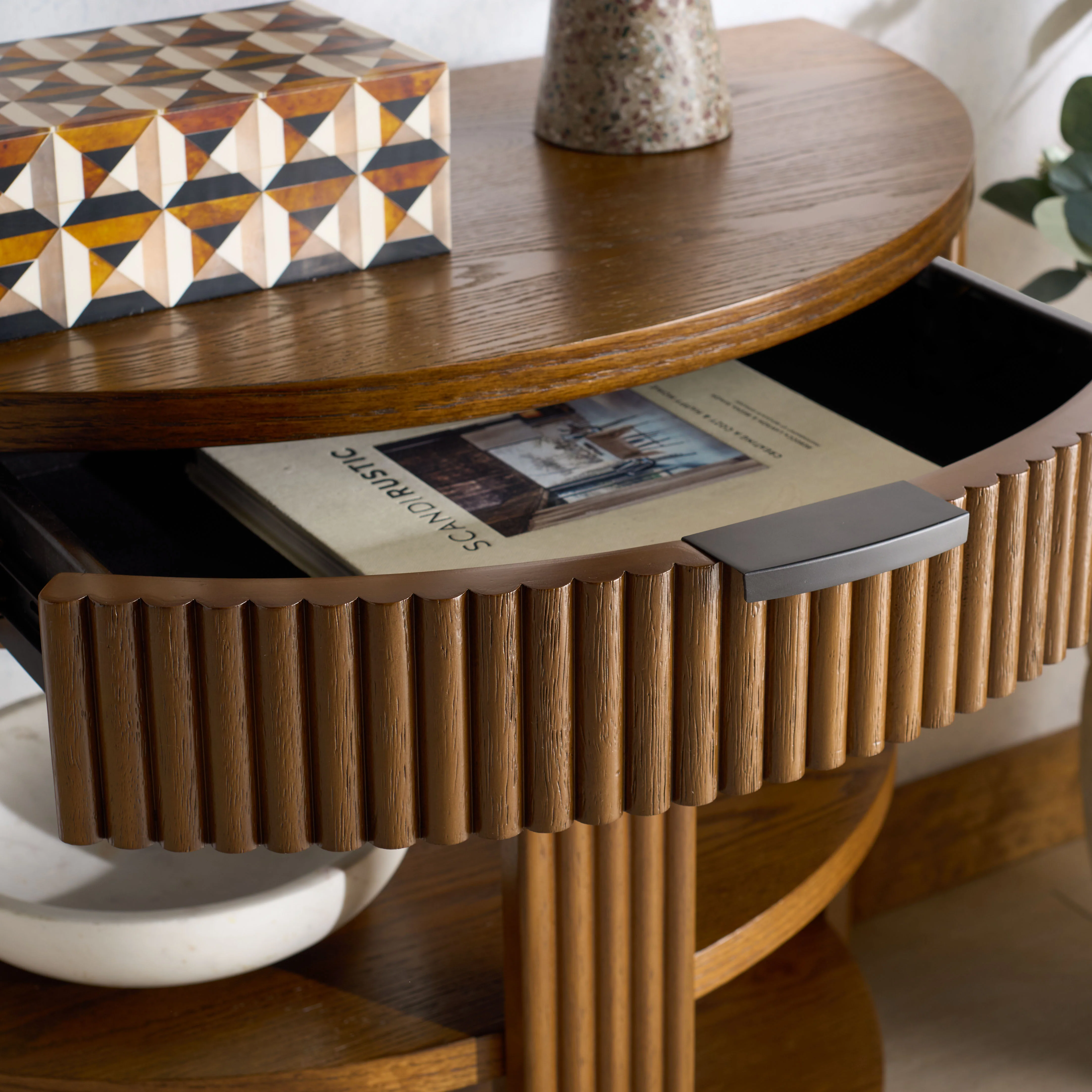 Shelbie Reeded Half Moon Console Table - Image 47