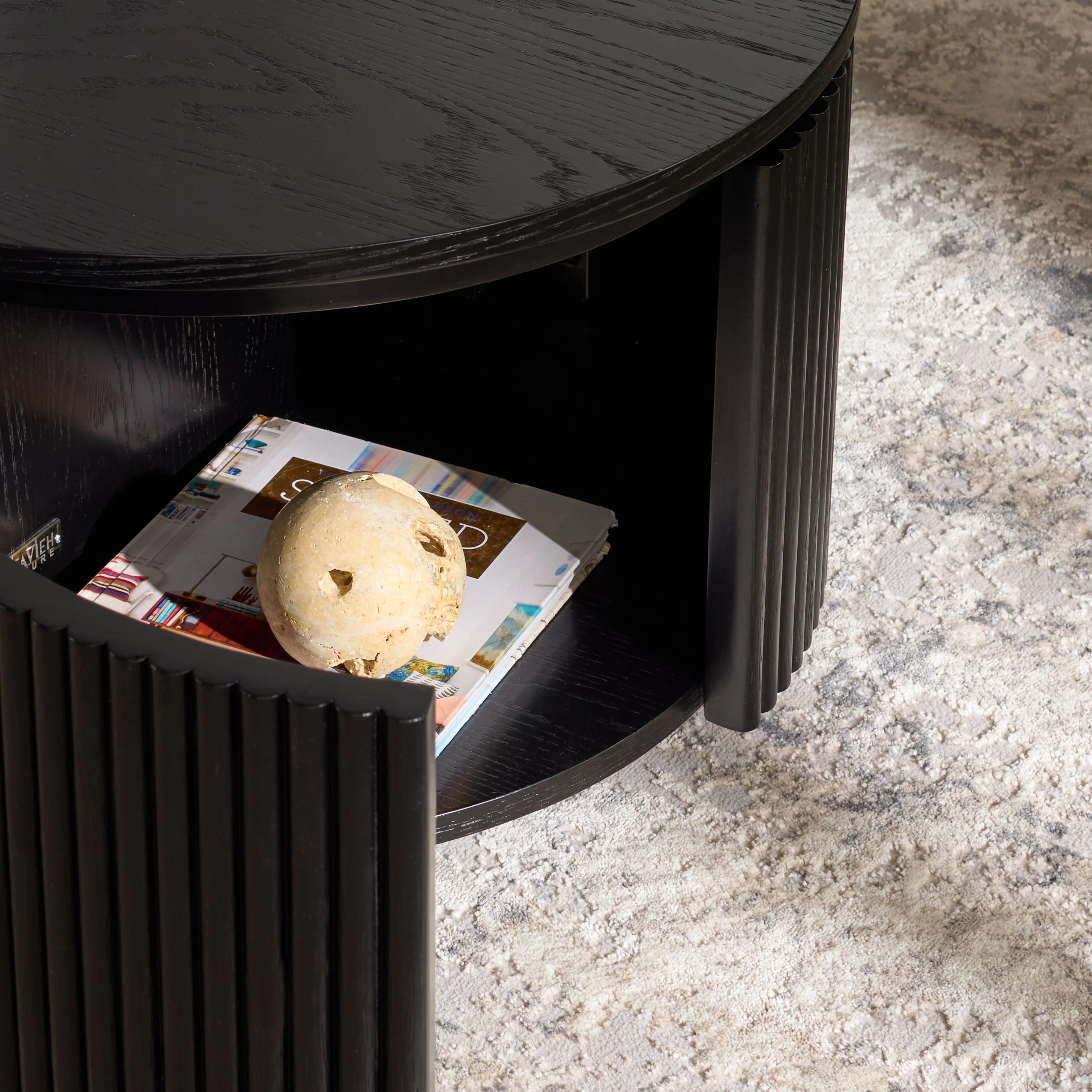 Shelbie Reeded Oval Coffee Table - Image 4