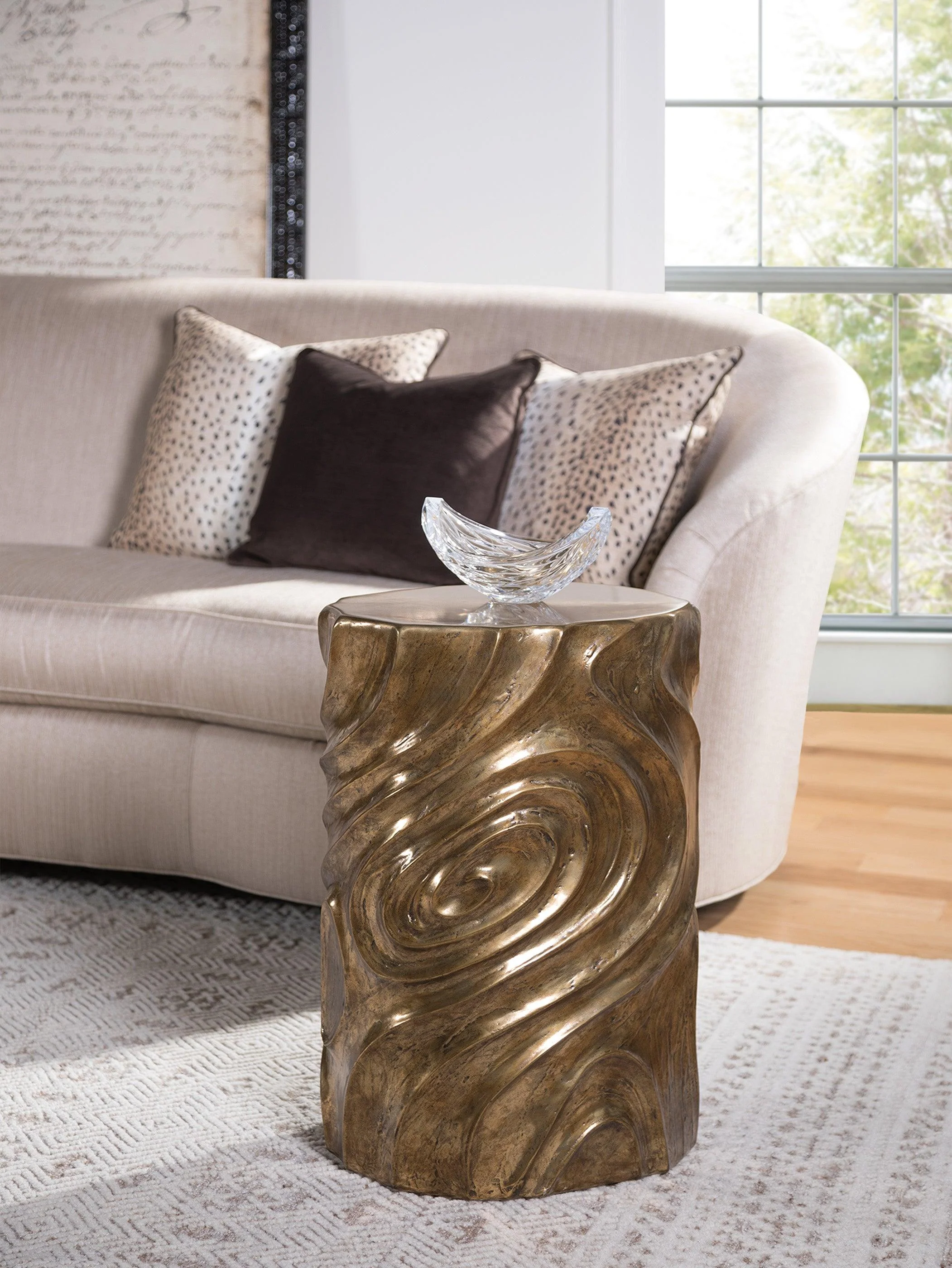 Signature Designs Catalan Oval Drum Table - Image 2