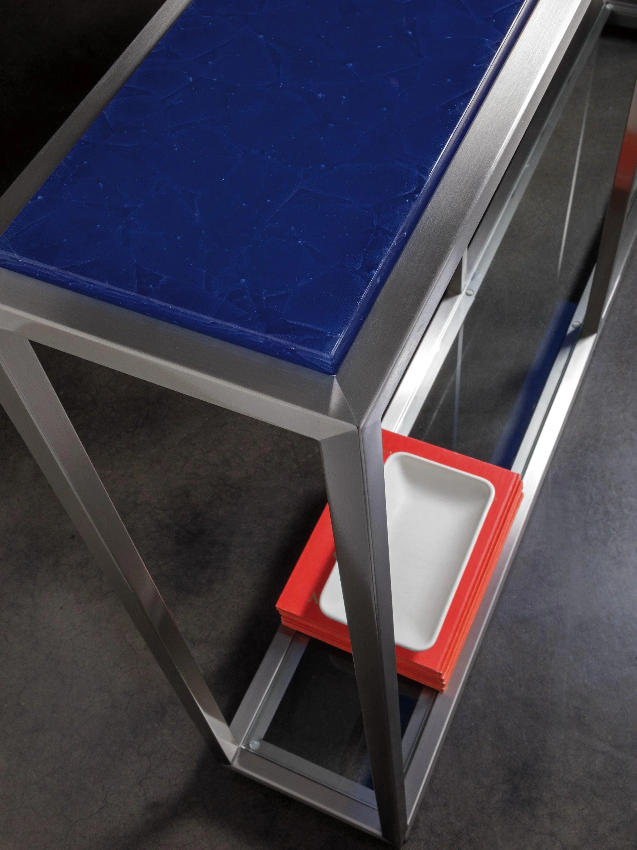 Signature Designs Ultramarine Shallow Console - Image 3