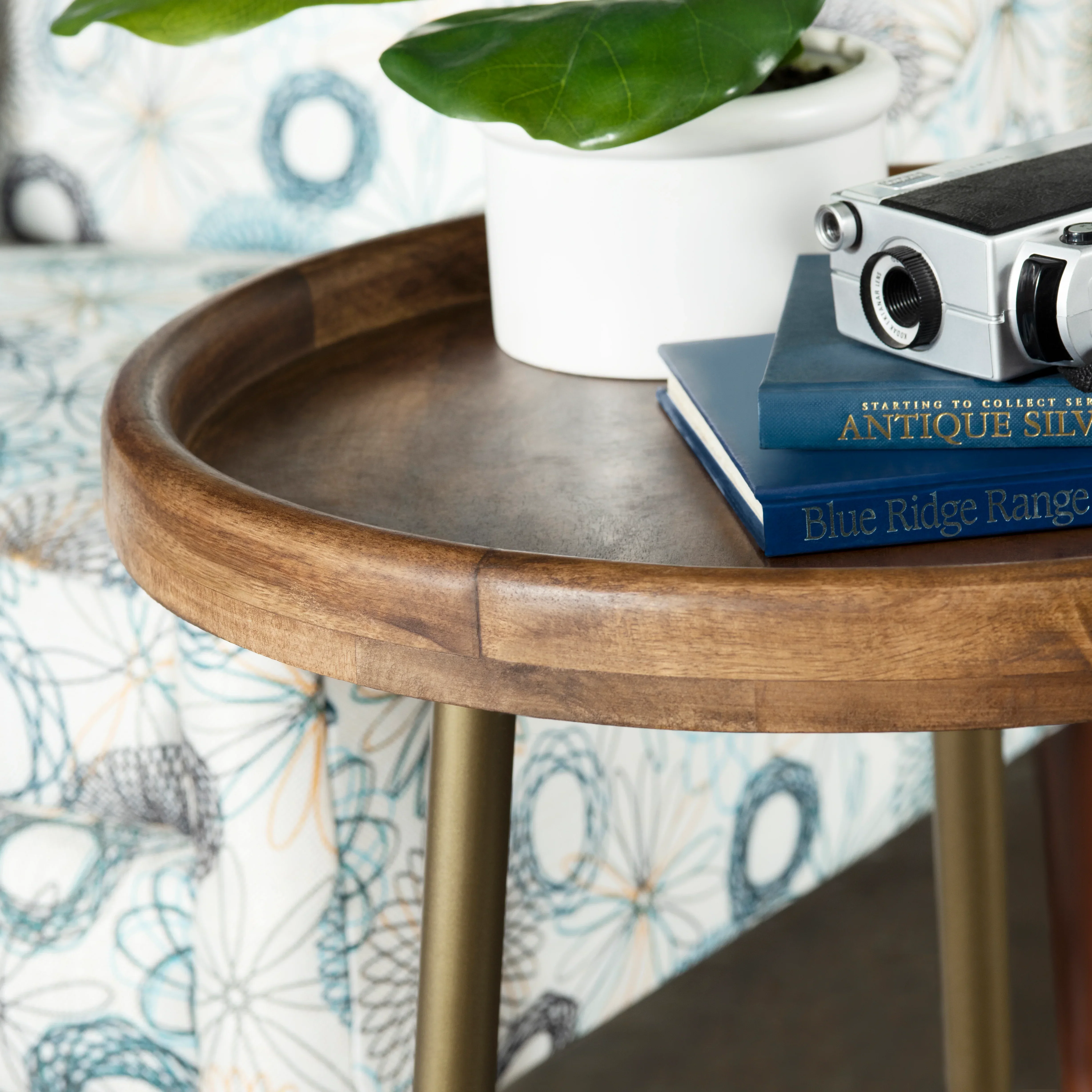 Silva Accent Table - Image 3