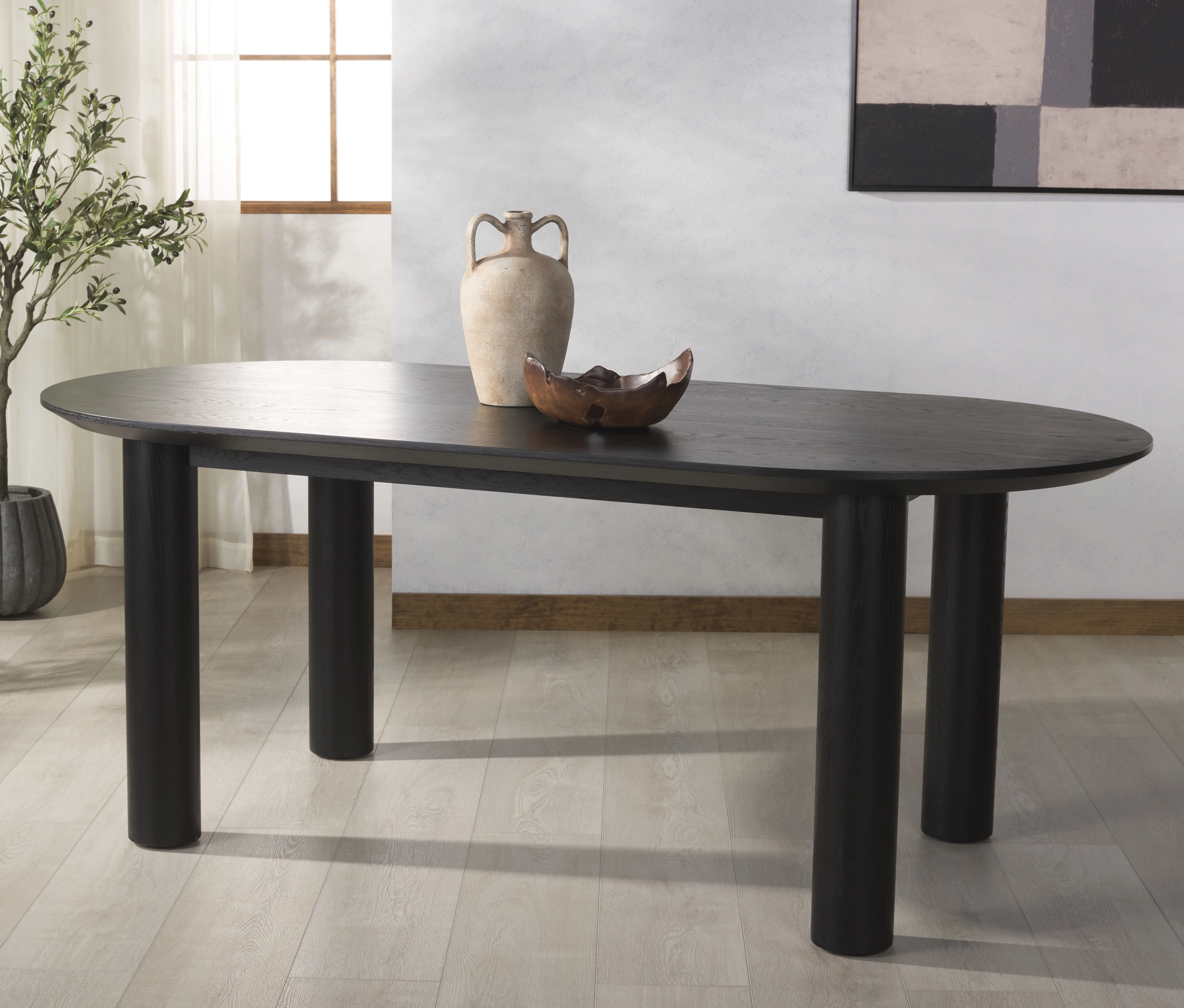 Sofiette Wood Oval Dining Table