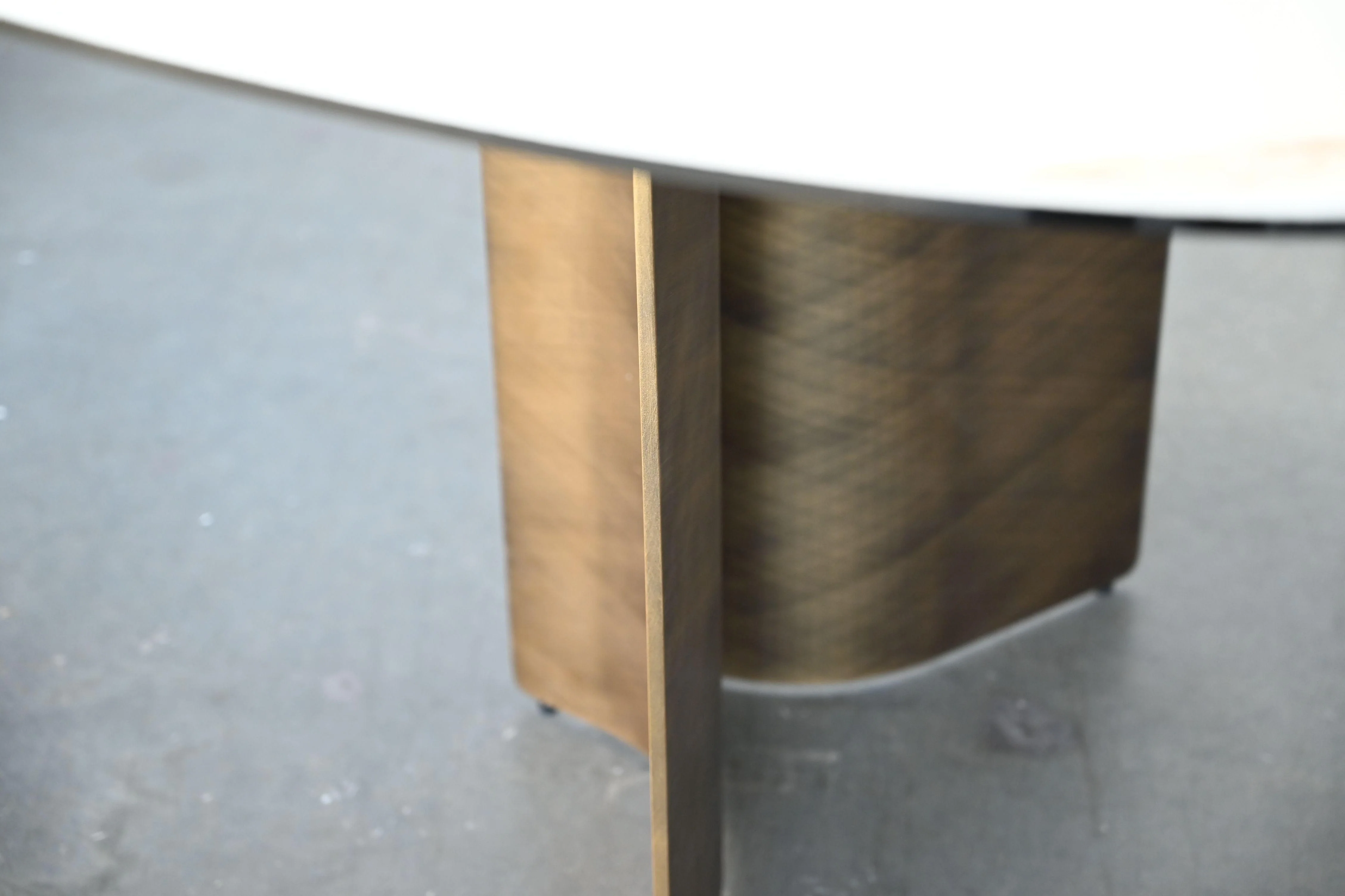 SORRENTO Dining Table Oval - Image 5