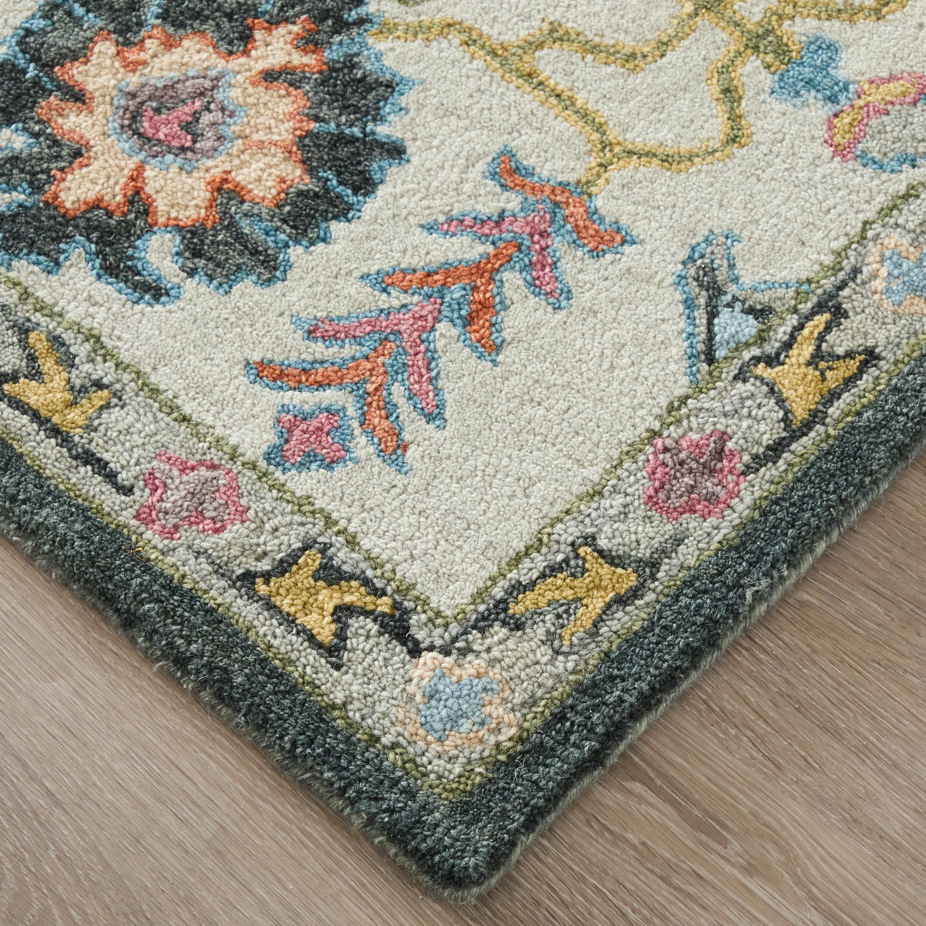 Springfield Traditional Floral & Botanical - Image 3