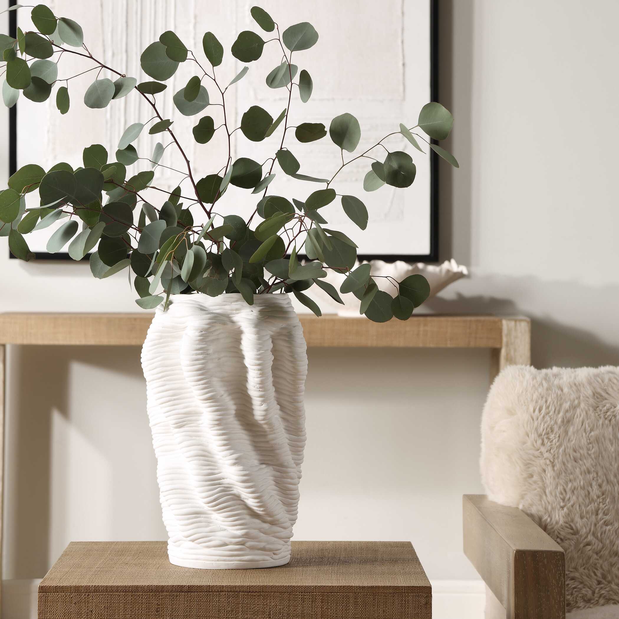 Stratified Matte White Vase - Image 2