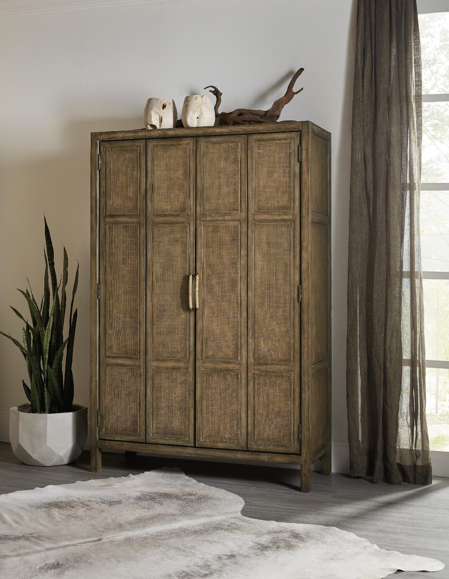 Sundance Bar Cabinet - Image 9