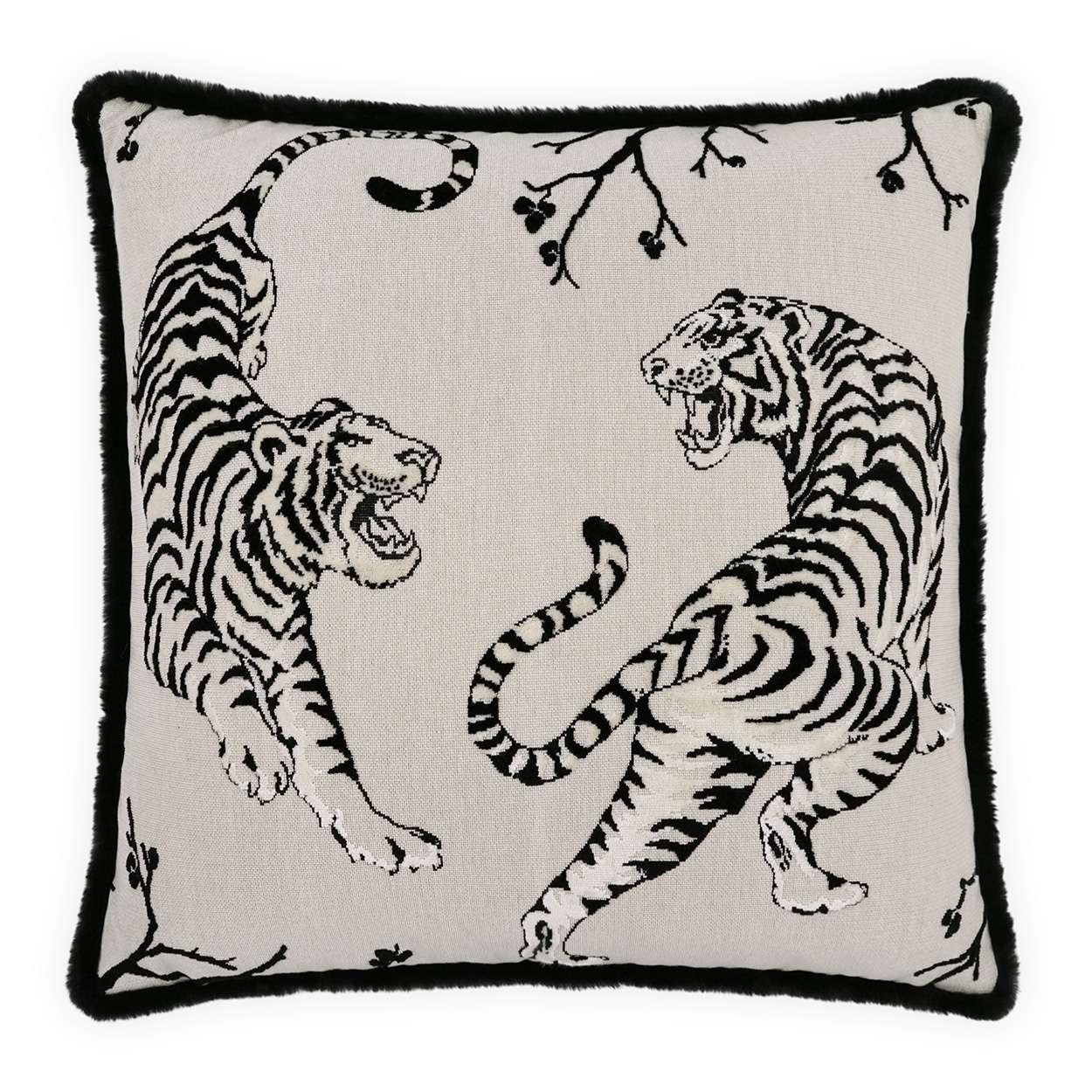 Tailspin Pillow
