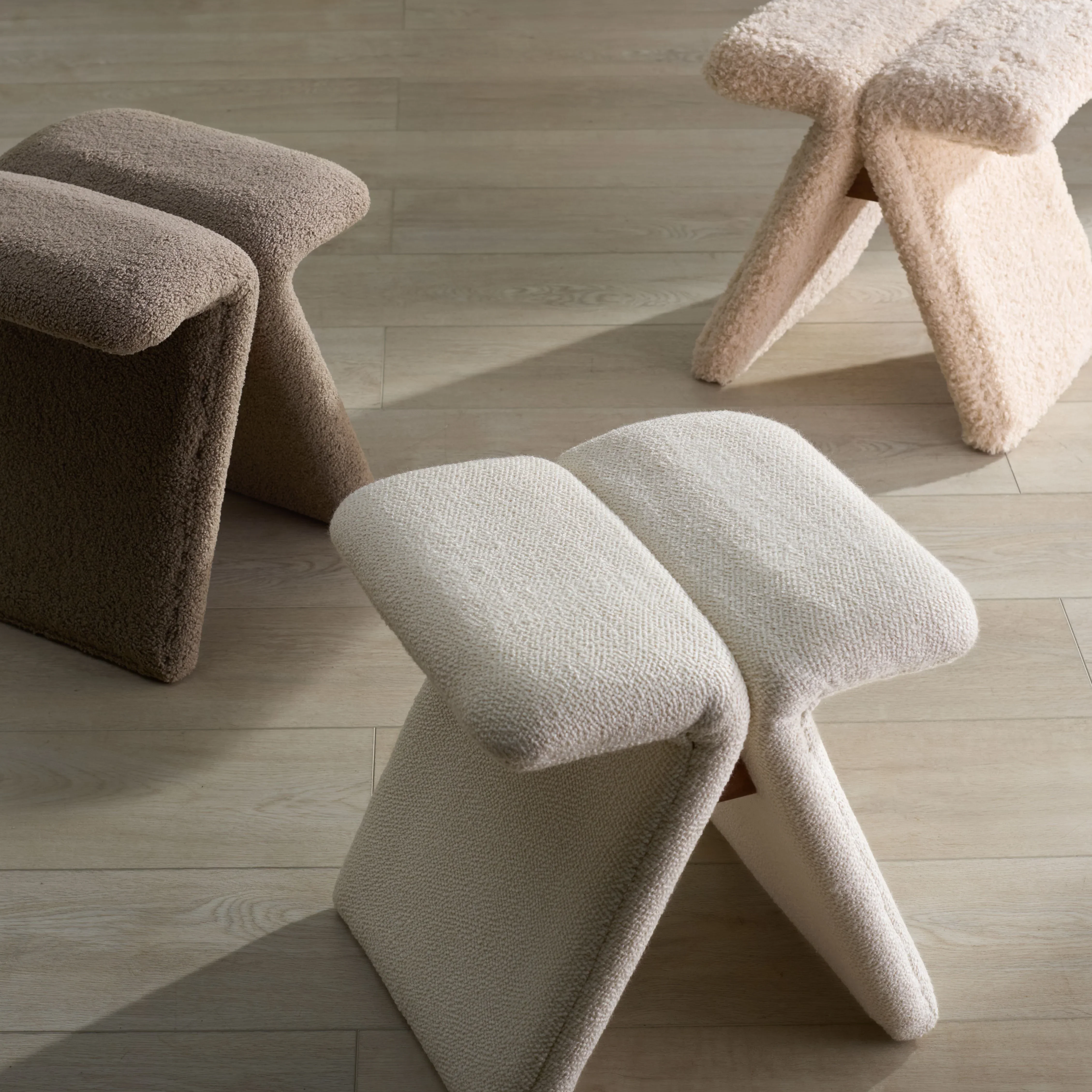 Tessabella Boucle Ottoman - Image 10