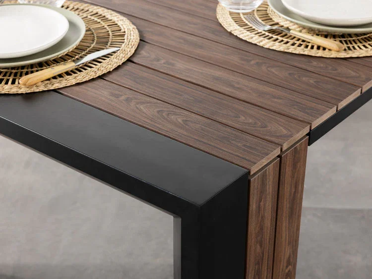 Transformer Outdoor Table - Image 4
