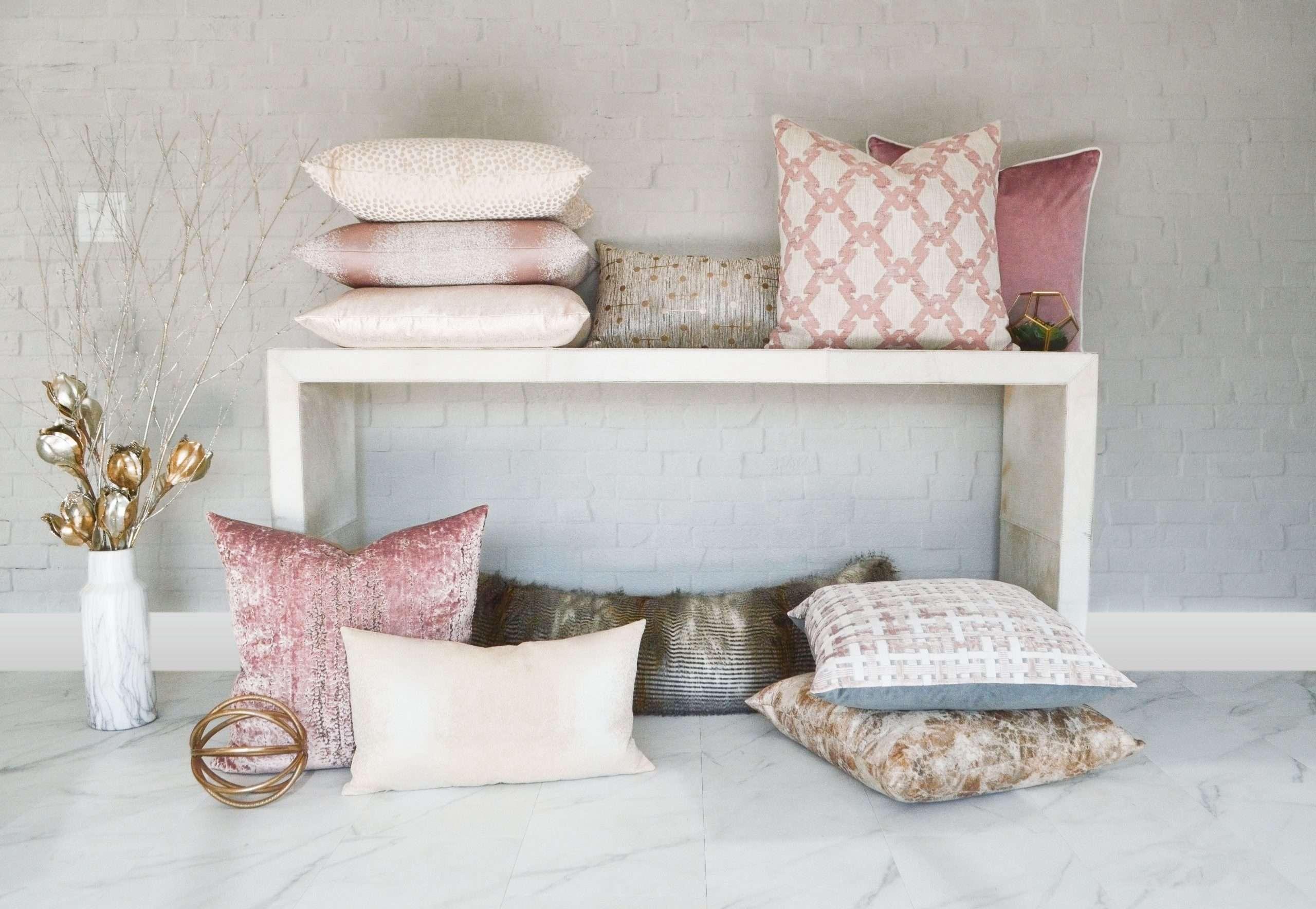 Trellis Velvet Pillow - Image 4